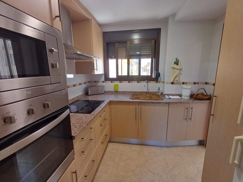 3 Bed, 1 Bath, ApartmentFor Sale, Piles, Valencia, 46712