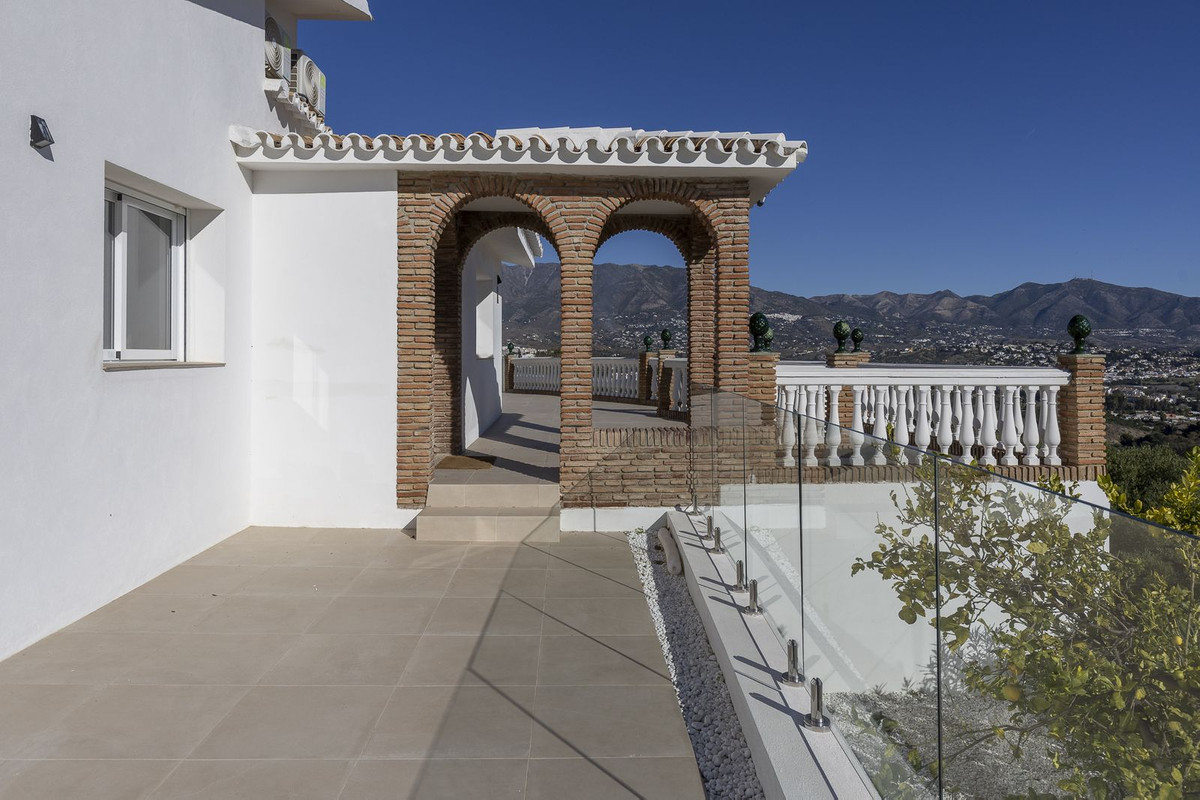 3 Bed, 3 Bath, HouseFor Sale, Mijas, Malaga