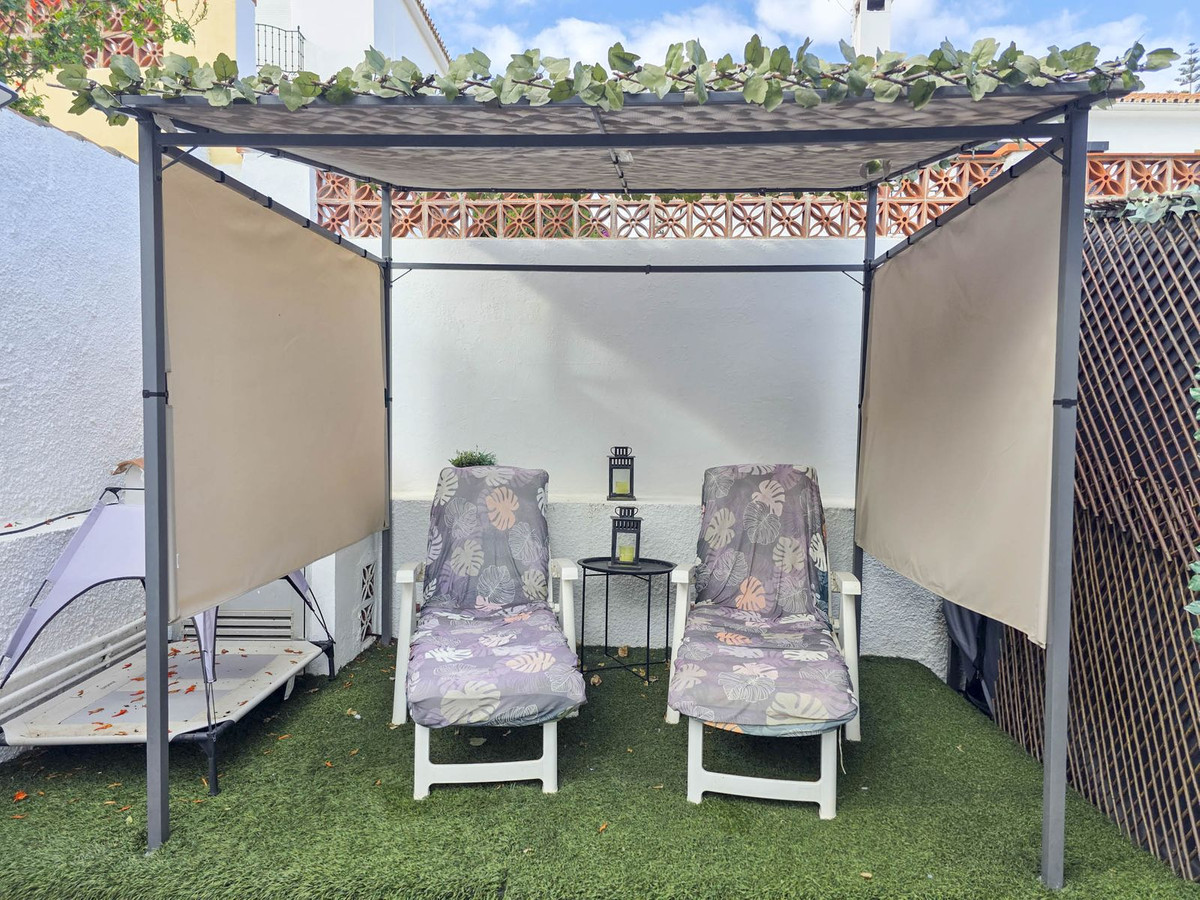 4 Bed, 3 Bath, HouseFor Sale, La Duquesa, Malaga