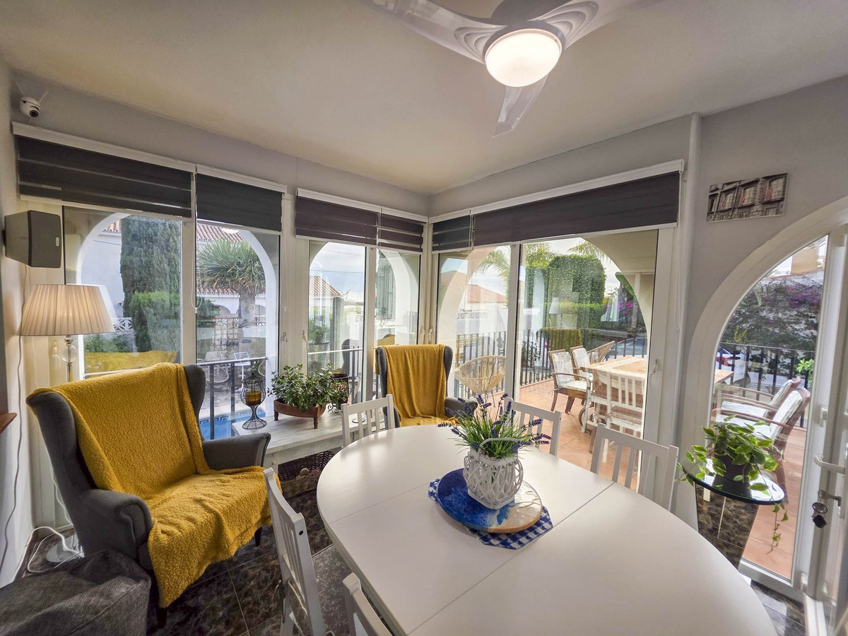 4 Bed, 3 Bath, HouseFor Sale, La Duquesa, Malaga