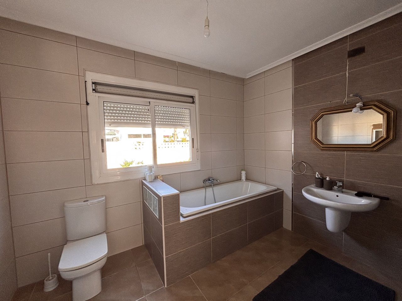 5 Bed, 3 Bath, HouseFor Sale, Benijofar, Alicante