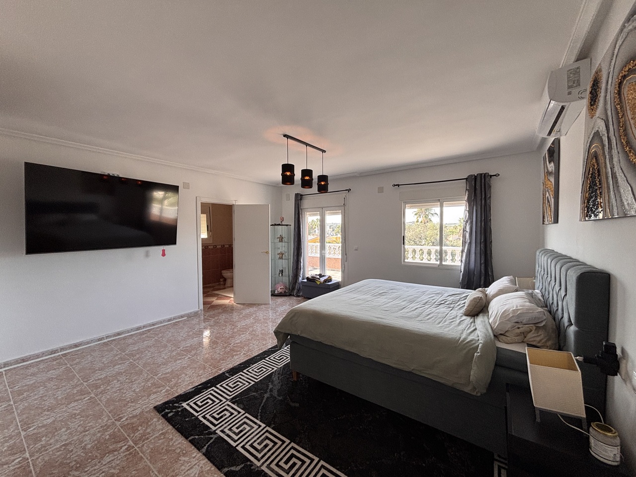 5 Bed, 3 Bath, HouseFor Sale, Benijofar, Alicante