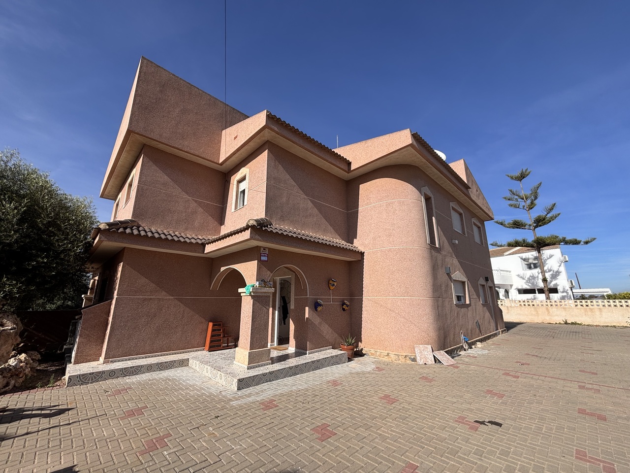 5 Bed, 3 Bath, HouseFor Sale, Benijofar, Alicante
