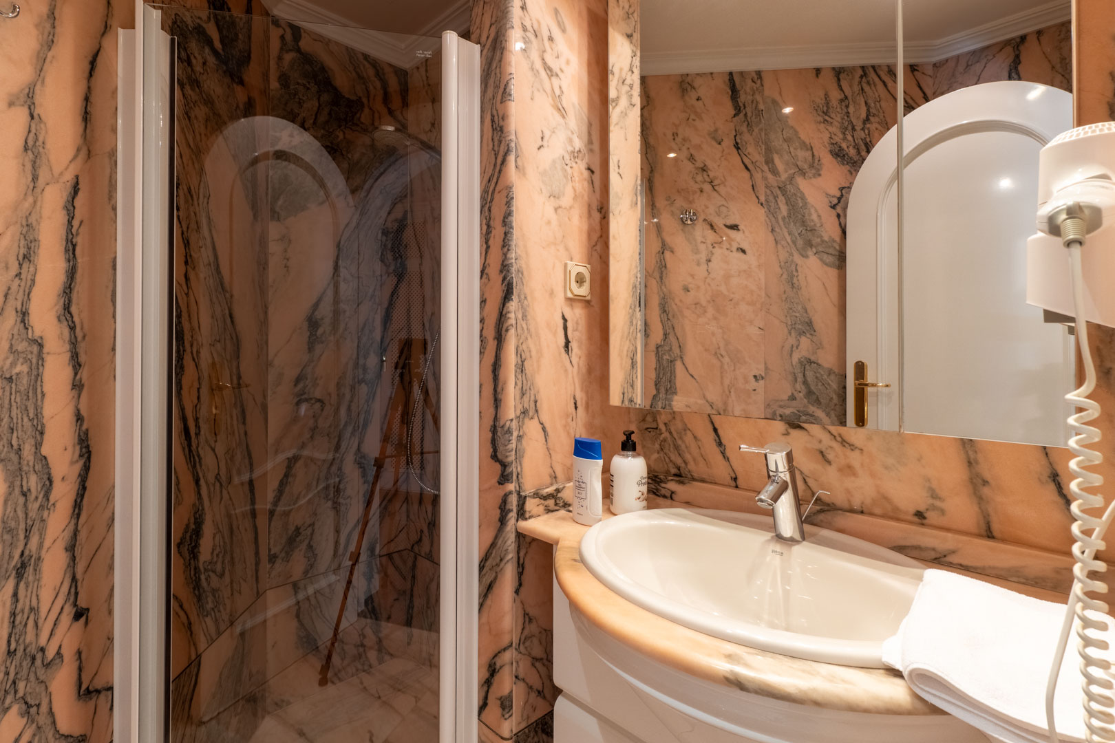 5 Bed, 6 Bath, HouseFor Sale, Benissa, Alicante