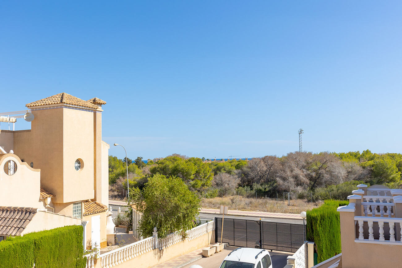 2 Bed, 1 Bath, HouseFor Sale, Orihuela Costa, Alicante
