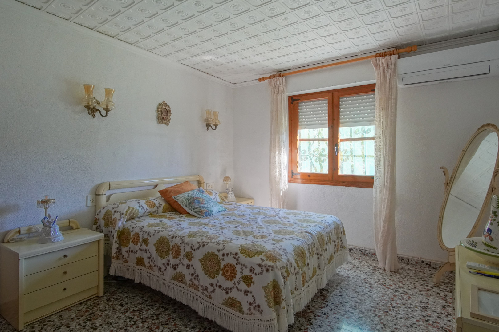 7 Bed, 3 Bath, HouseFor Sale, Javea, Alicante