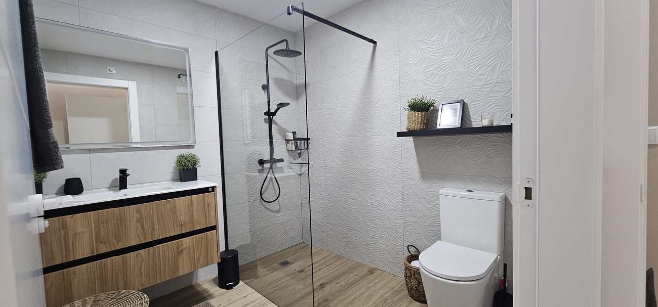 3 Bed, 2 Bath, HouseFor Sale, Dolores, Alicante