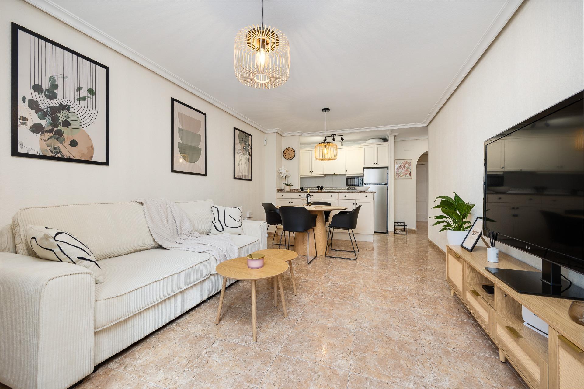 1 Bed, 1 Bath, ApartmentFor Sale, Torrevieja, Alicante