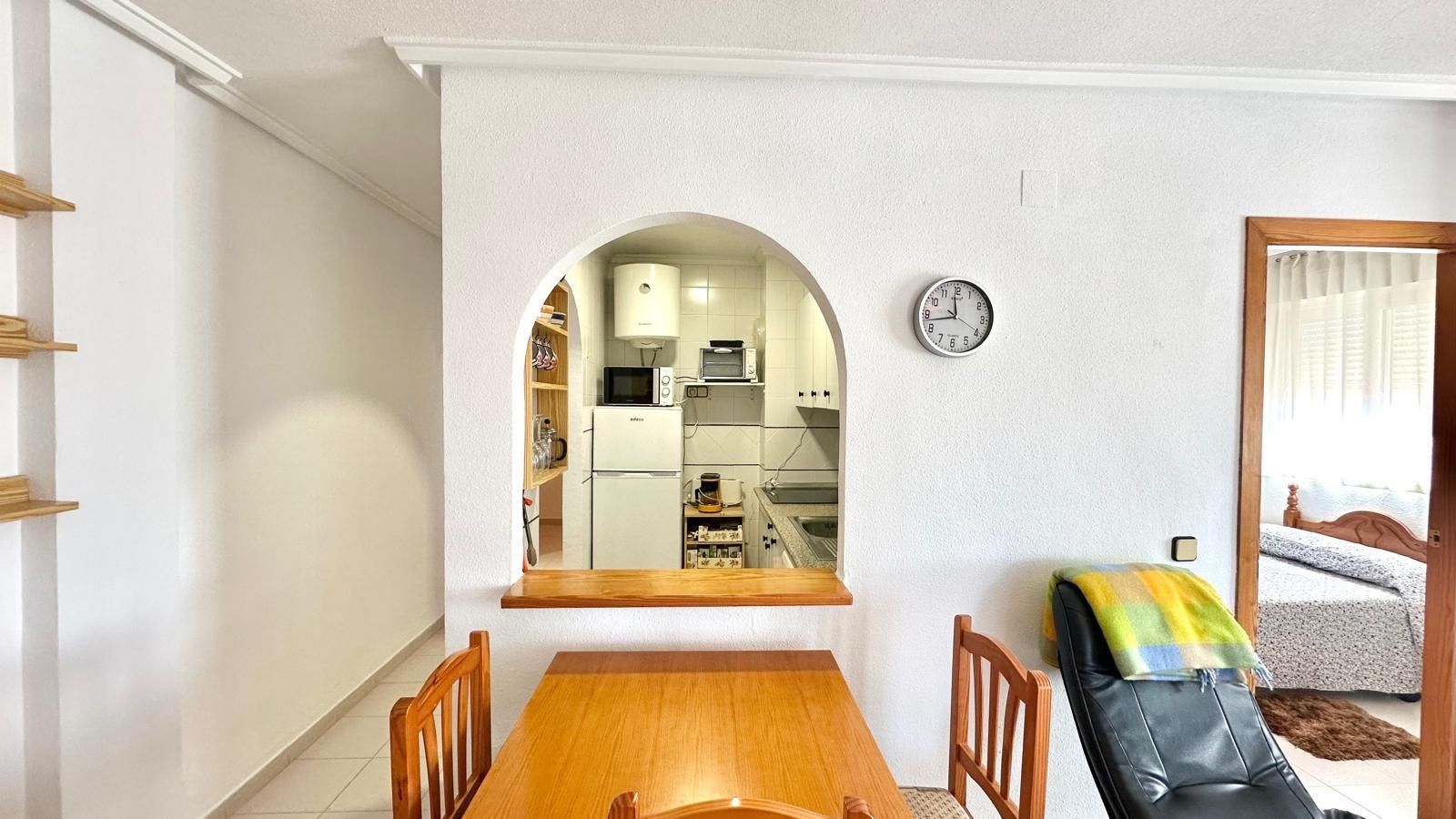 2 Bed, 1 Bath, ApartmentFor Sale, Torrevieja, Alicante