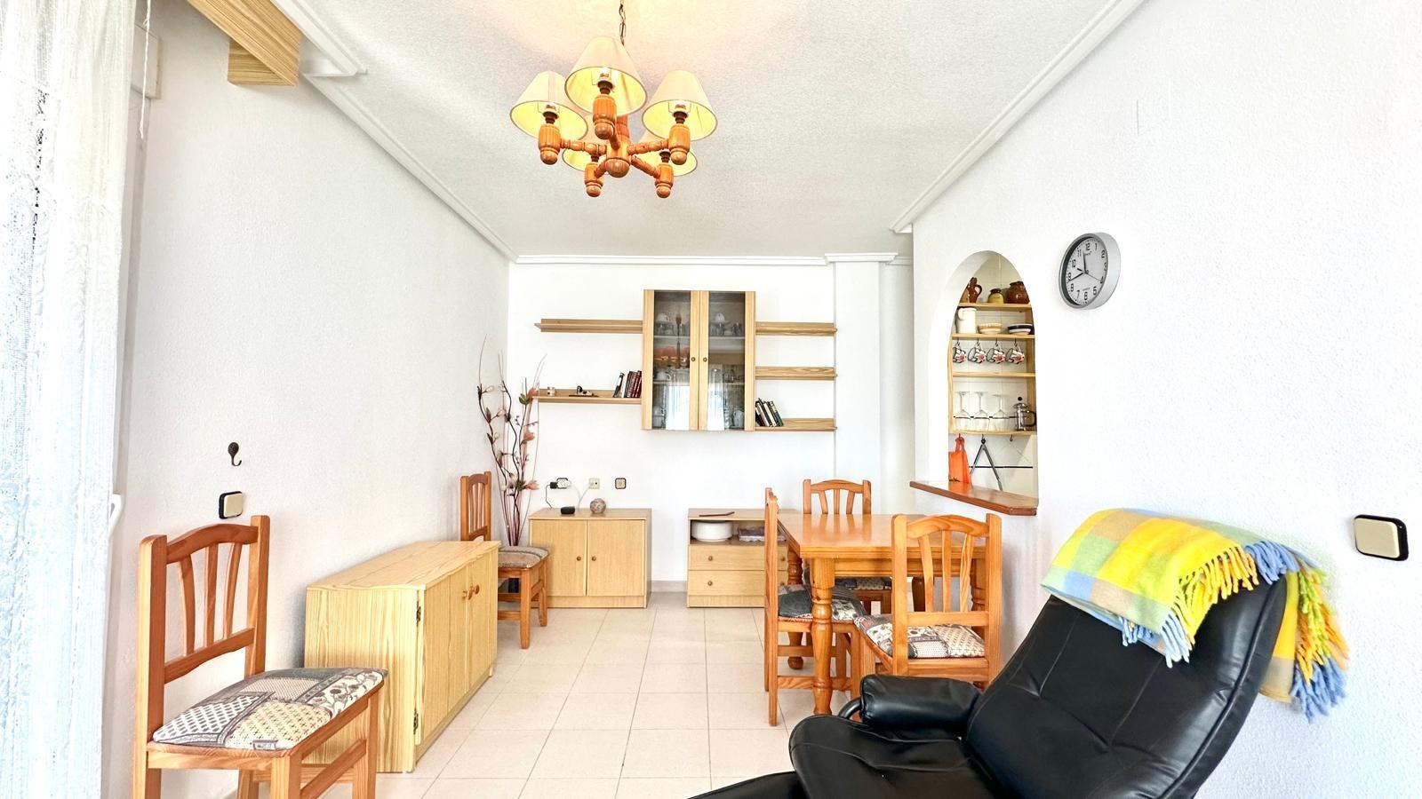 2 Bed, 1 Bath, ApartmentFor Sale, Torrevieja, Alicante