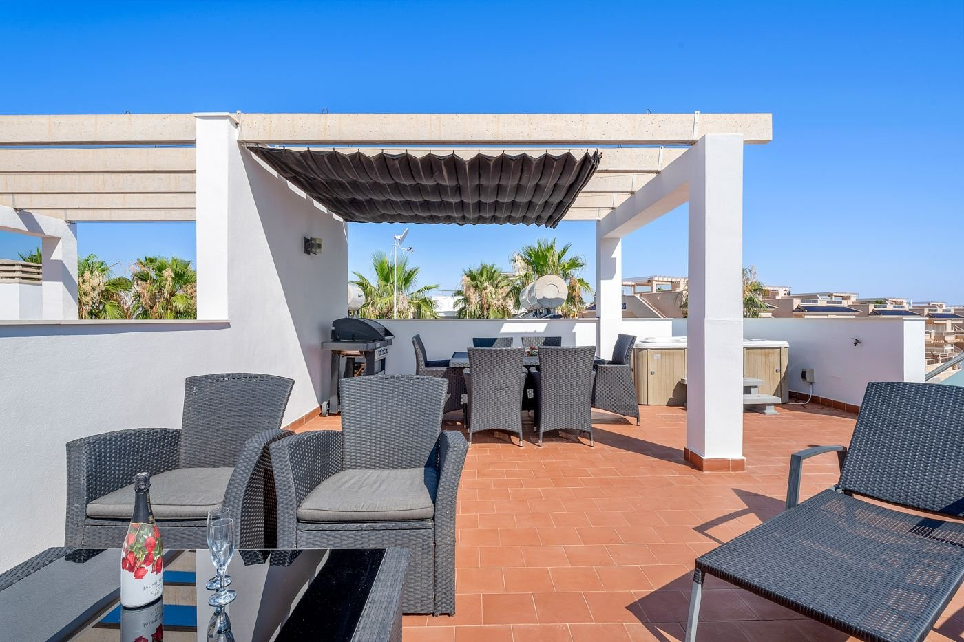 2 Bed, 2 Bath, HouseFor Sale, Punta Prima, Alicante