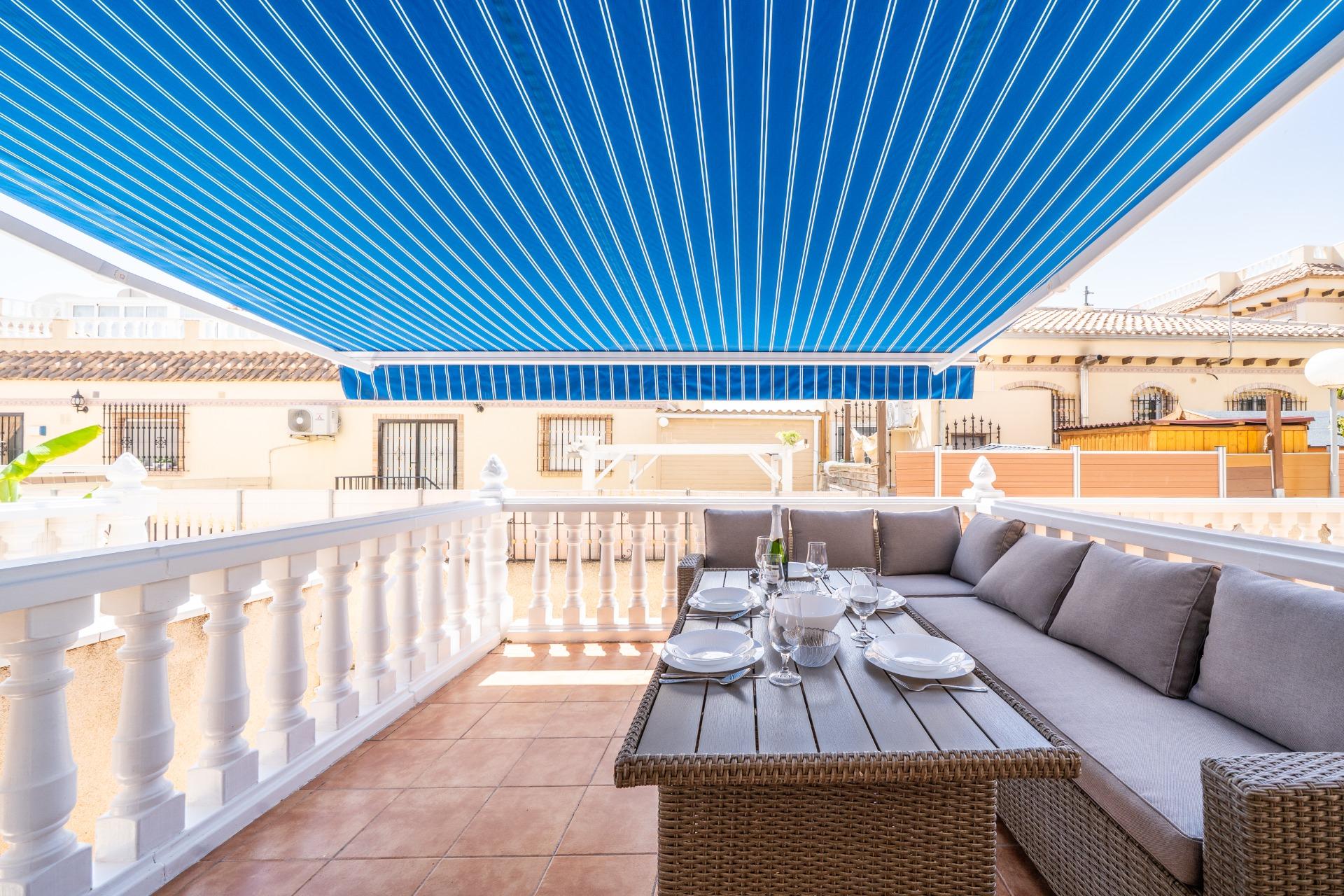 4 Bed, 3 Bath, HouseFor Sale, Orihuela Costa, Alicante