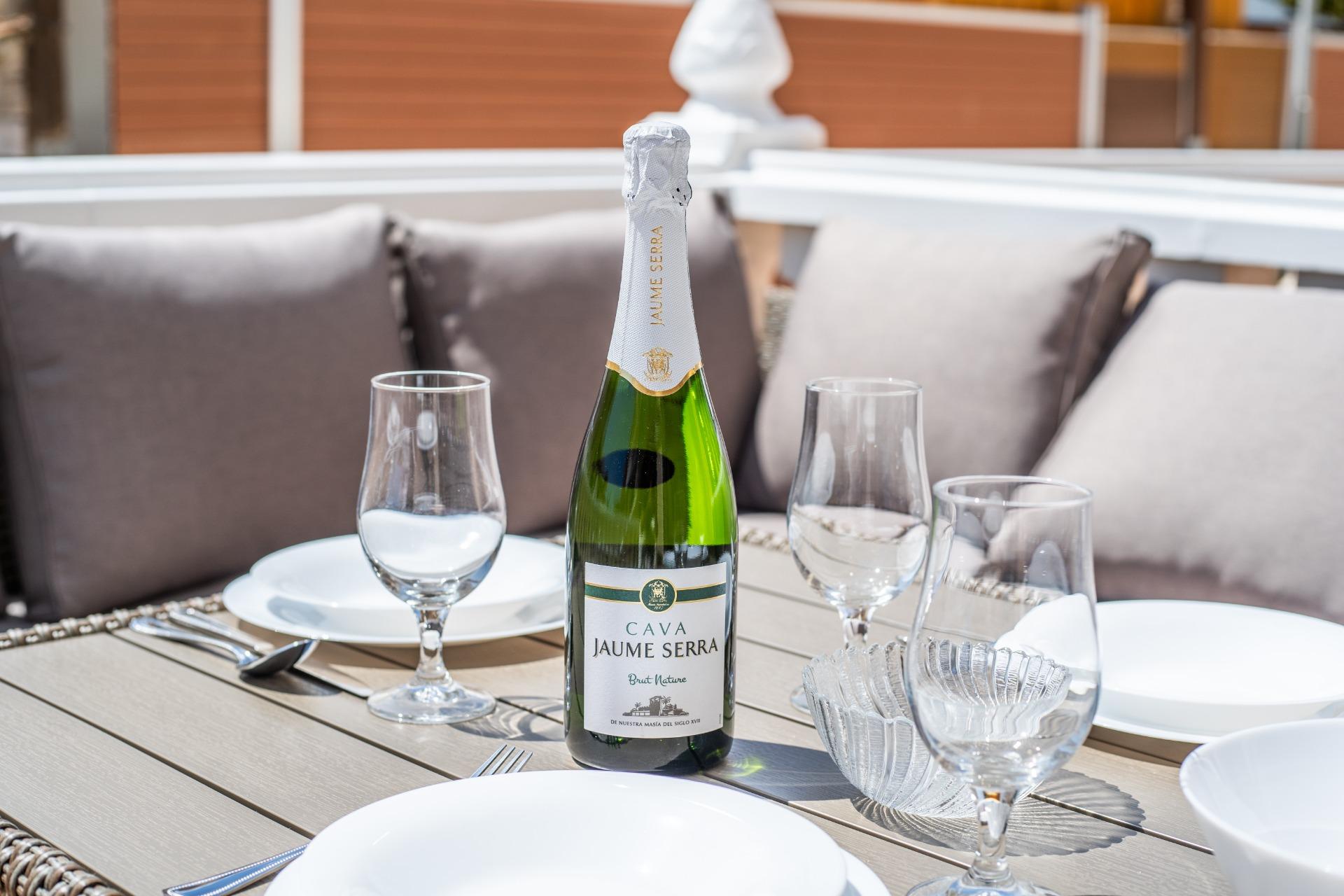 4 Bed, 3 Bath, HouseFor Sale, Orihuela Costa, Alicante