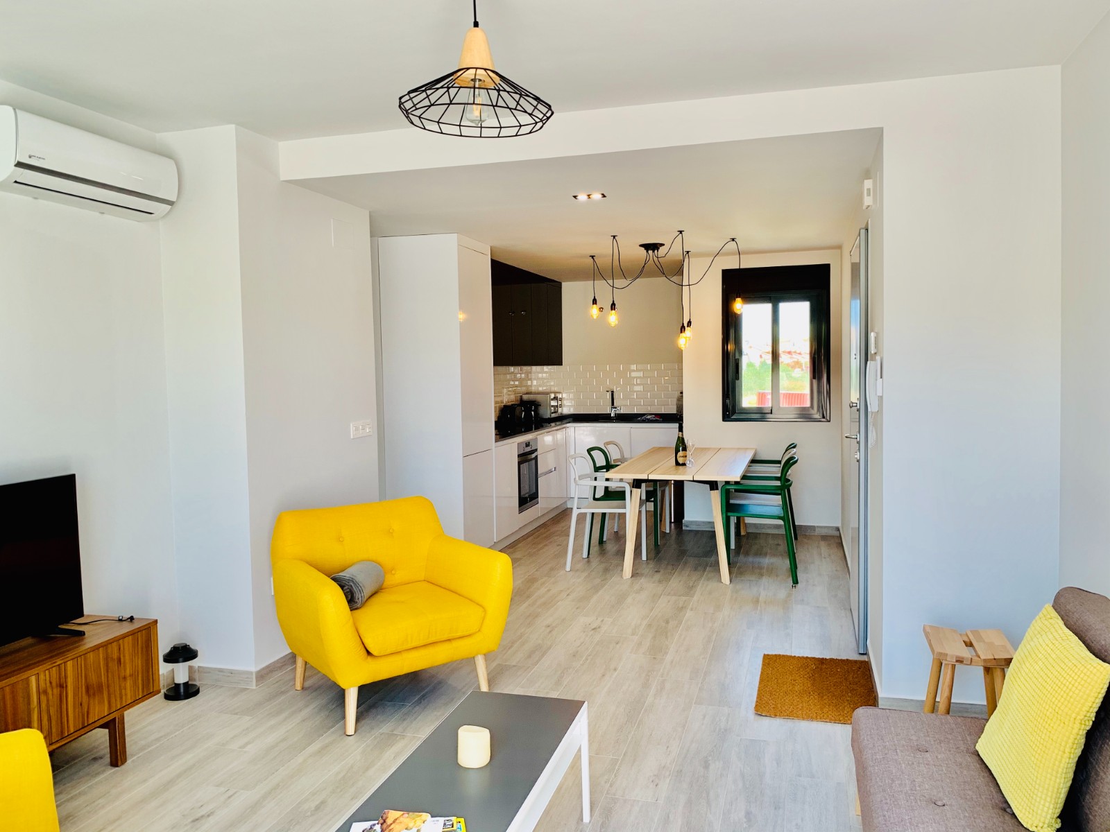 3 Bed, 2 Bath, ApartmentFor Sale, San Miguel de Salinas, Alicante