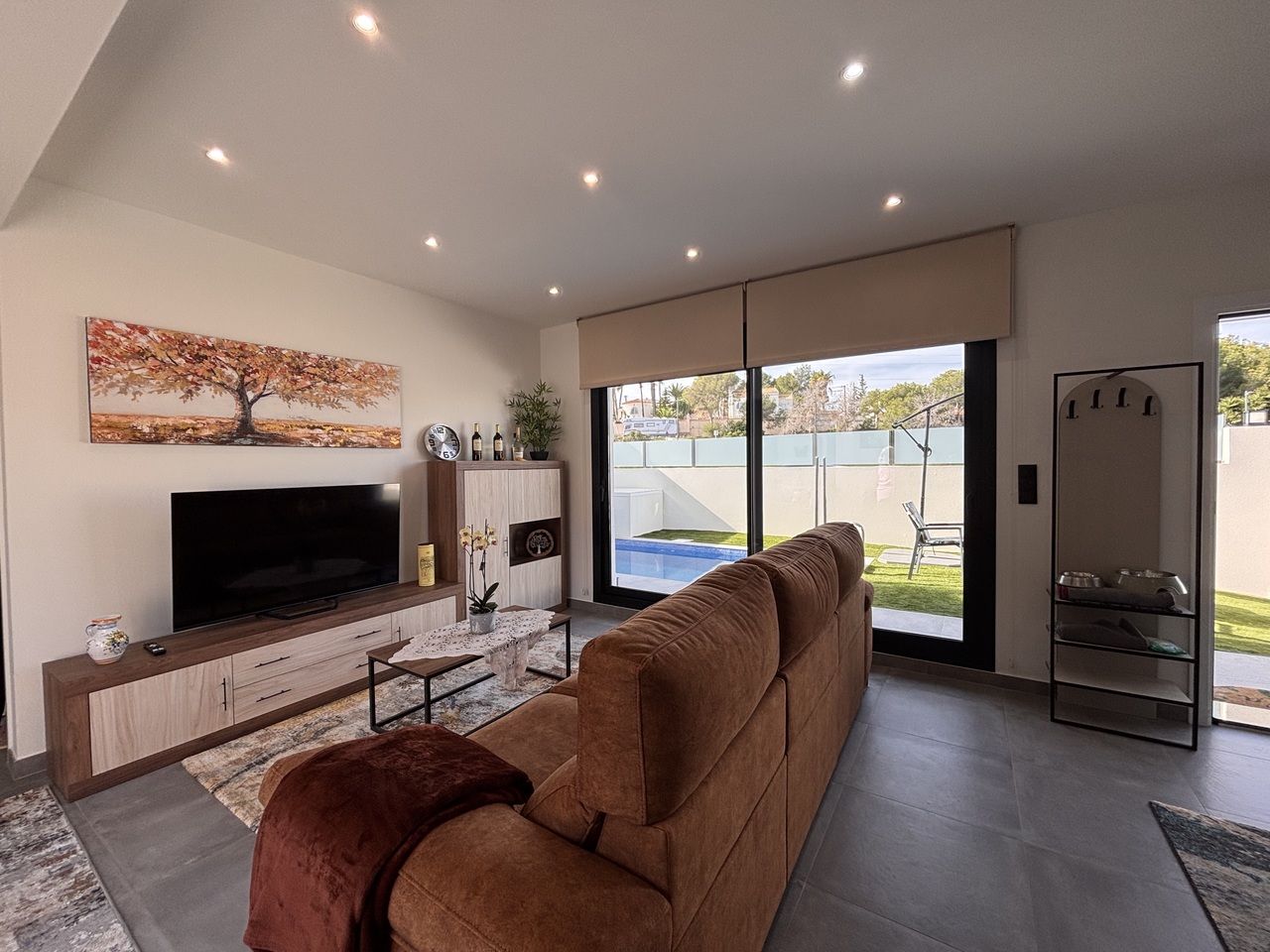 2 Bed, 2 Bath, HouseFor Sale, Villamartin, Alicante