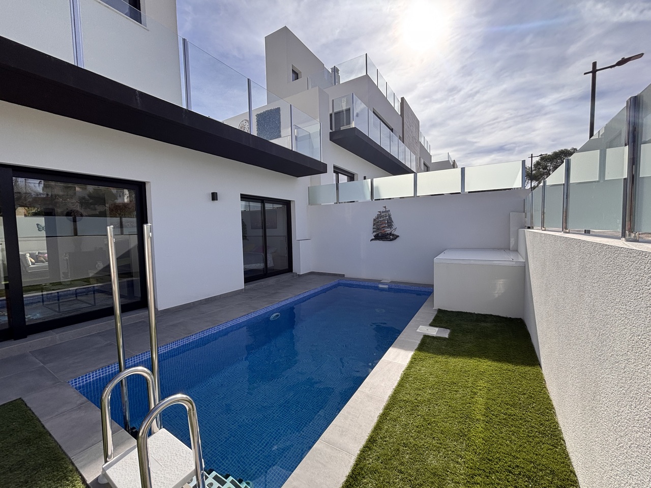 2 Bed, 2 Bath, HouseFor Sale, Villamartin, Alicante