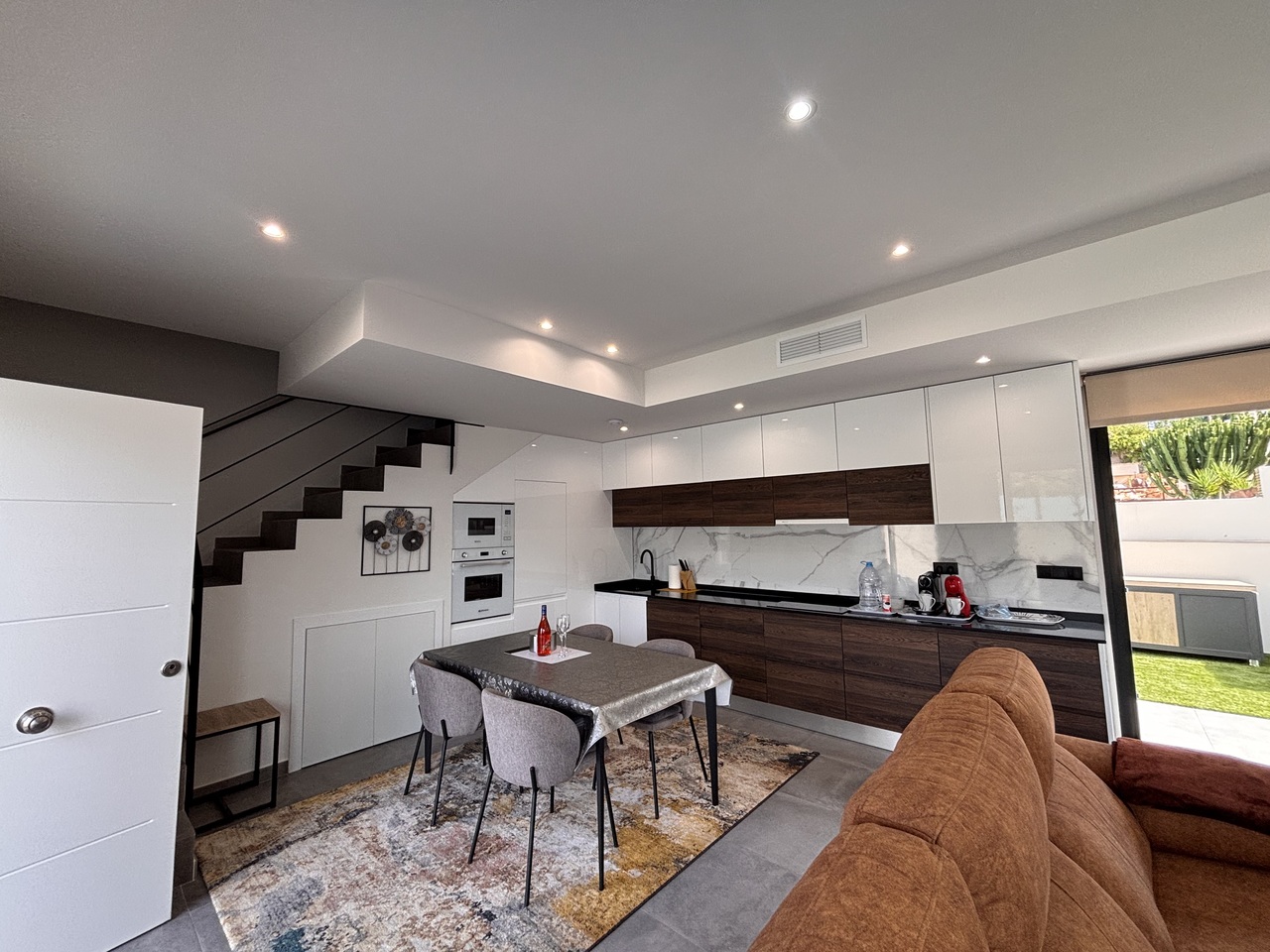 2 Bed, 2 Bath, HouseFor Sale, Villamartin, Alicante