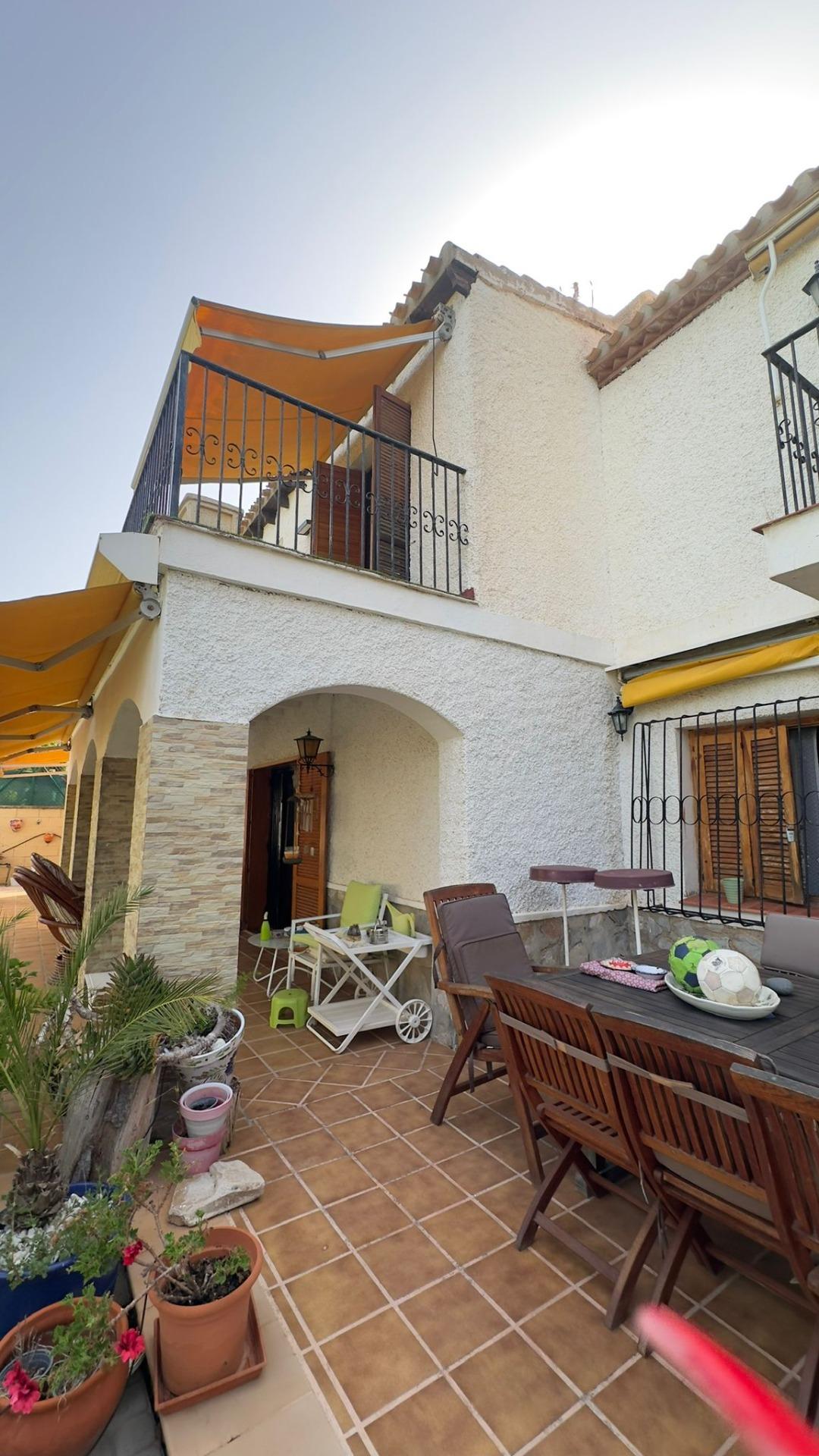 4 Bed, 2 Bath, HouseFor Sale, Orihuela Costa, Alicante