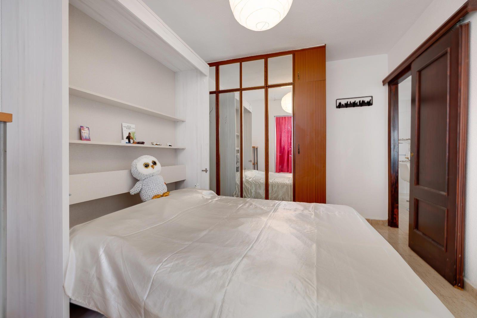 3 Bed, 1 Bath, ApartmentFor Sale, Torrevieja, Alicante