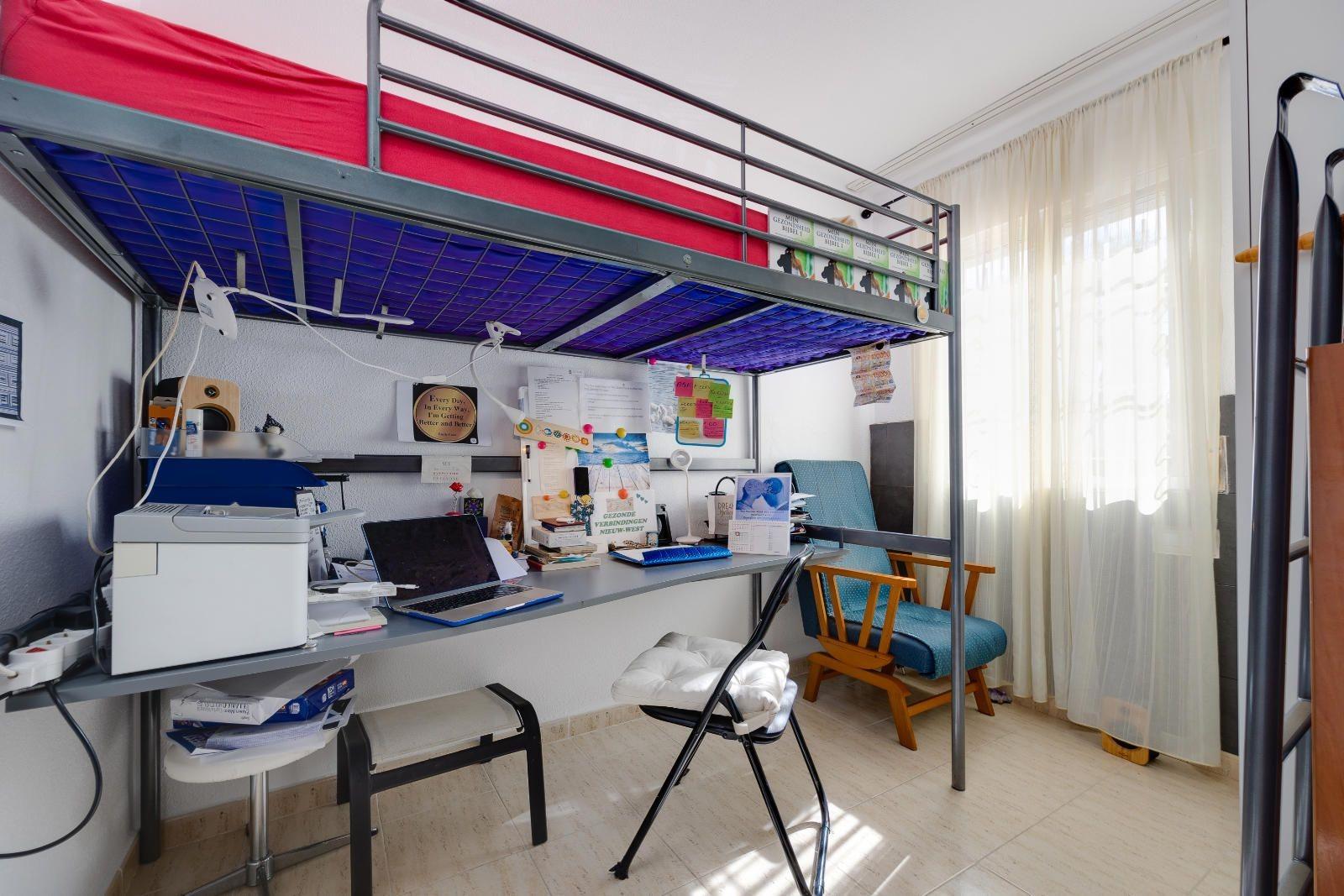 3 Bed, 1 Bath, ApartmentFor Sale, Torrevieja, Alicante