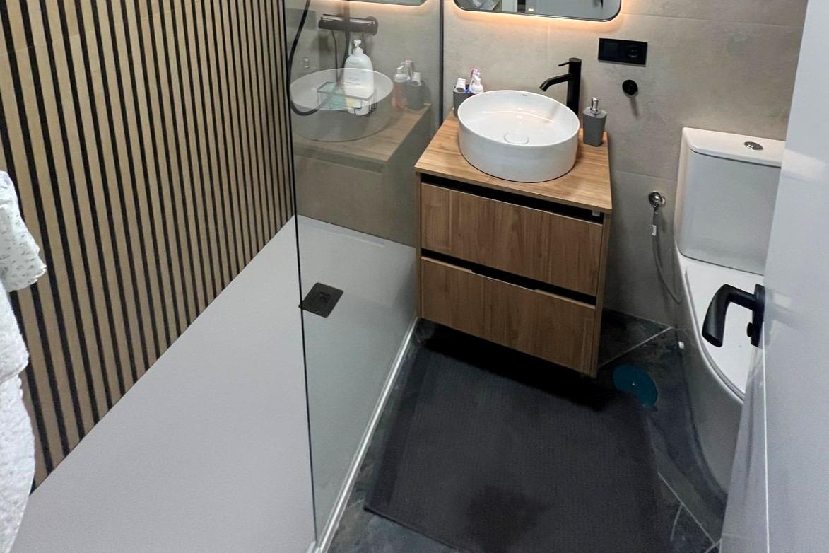 2 Bed, 1 Bath, ApartmentFor Sale, Torrevieja, Alicante