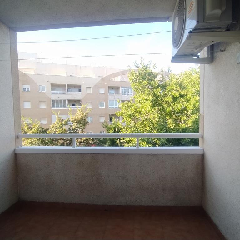 2 Bed, 1 Bath, ApartmentFor Sale, Torrevieja, Alicante