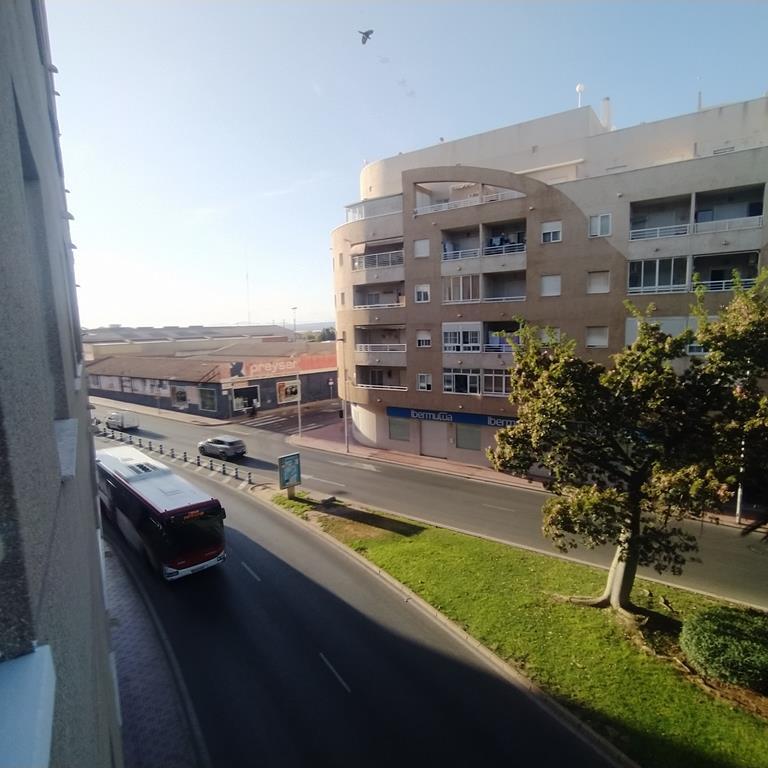 2 Bed, 1 Bath, ApartmentFor Sale, Torrevieja, Alicante