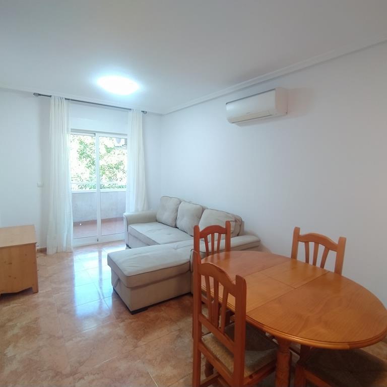 2 Bed, 1 Bath, ApartmentFor Sale, Torrevieja, Alicante