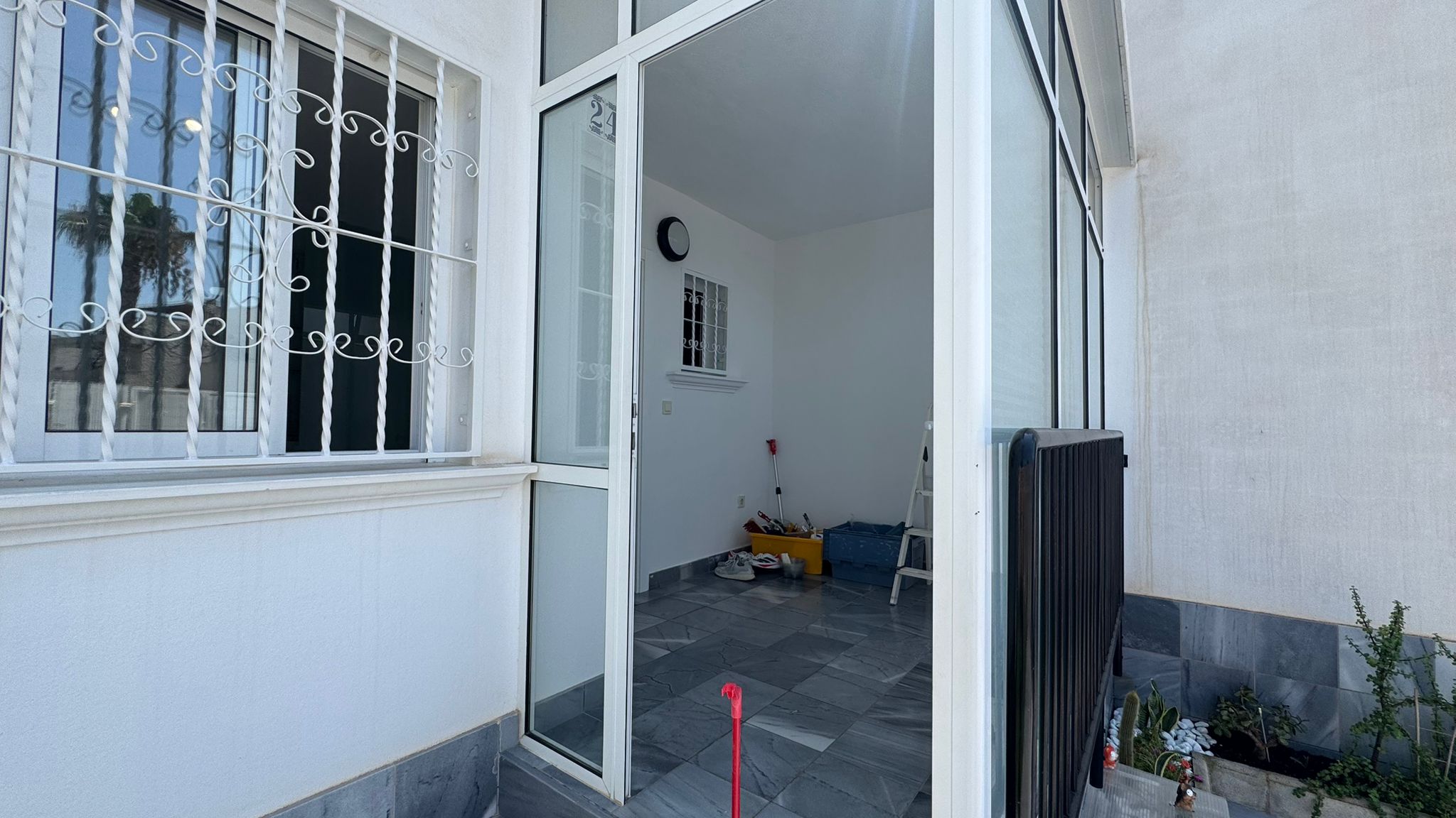 2 Bed, 2 Bath, HouseFor Sale, Torrevieja, Alicante