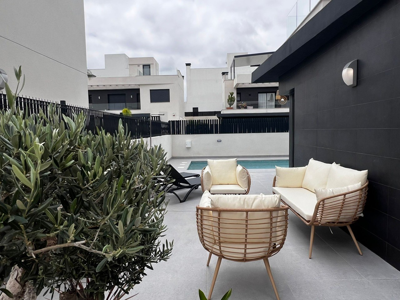 5 Bed, 4 Bath, HouseFor Sale, Algorfa, Alicante