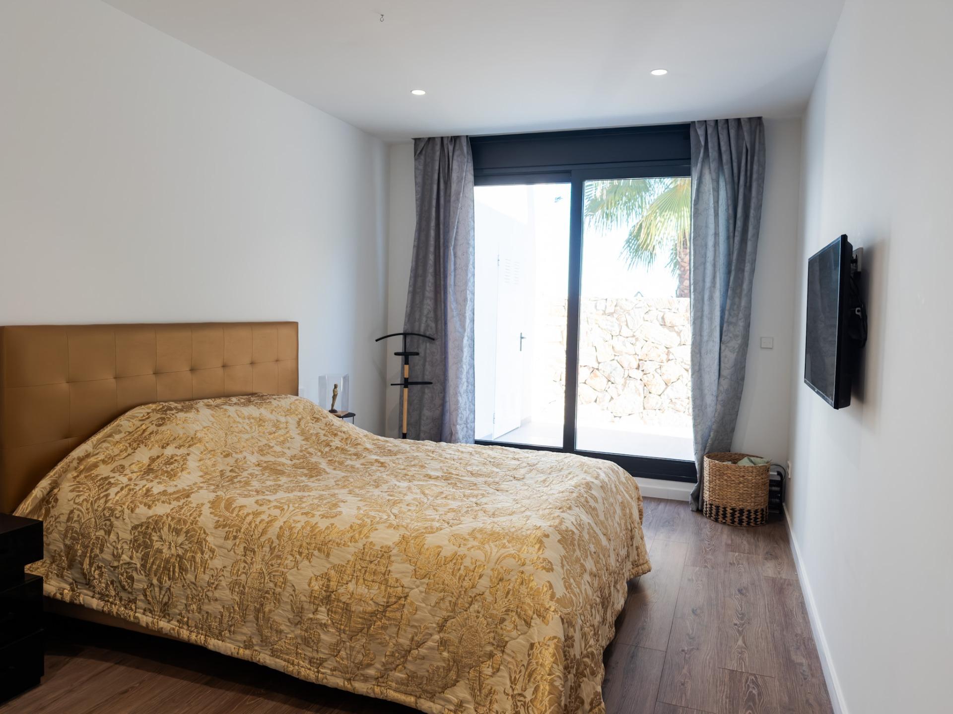 6 Bed, 4 Bath, HouseFor Sale, Orihuela, Alicante