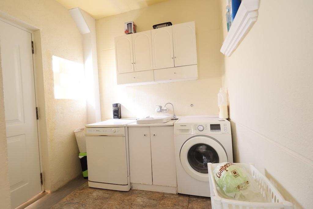 4 Bed, 3 Bath, HouseFor Sale, Orihuela Costa, Alicante