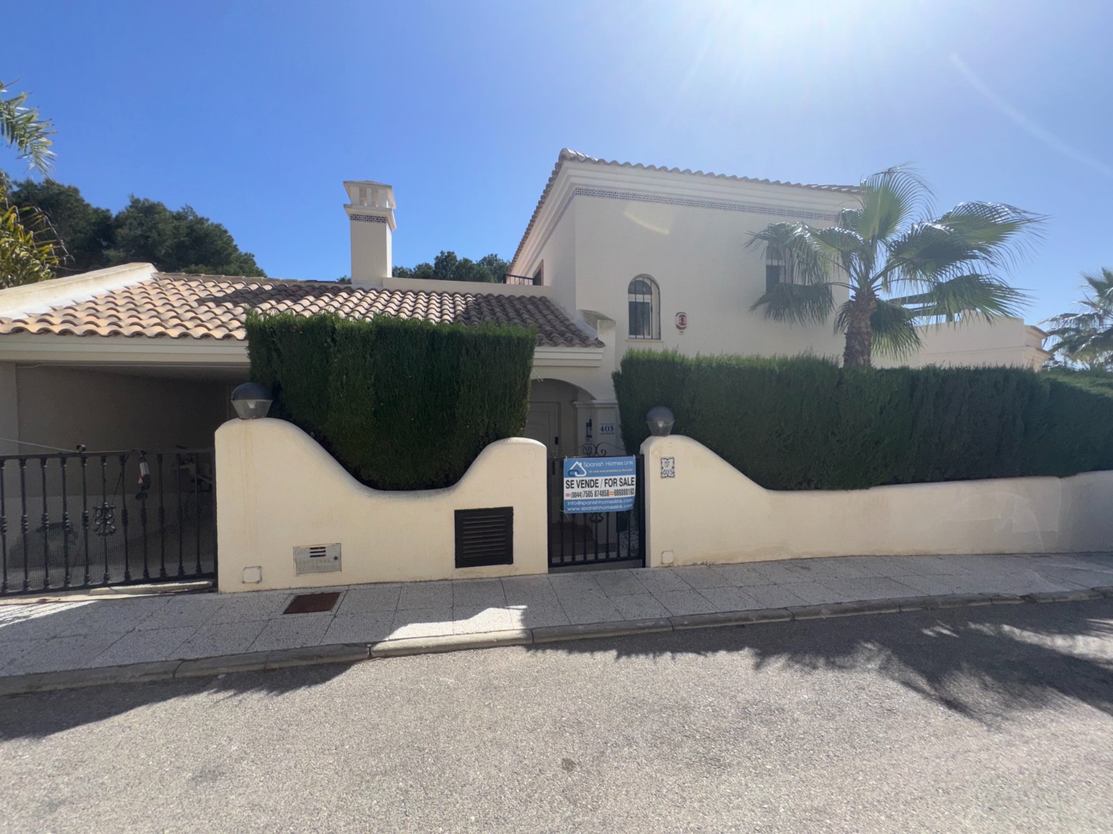 5 Bed, 3 Bath, HouseFor Sale, Orihuela Costa, Alicante