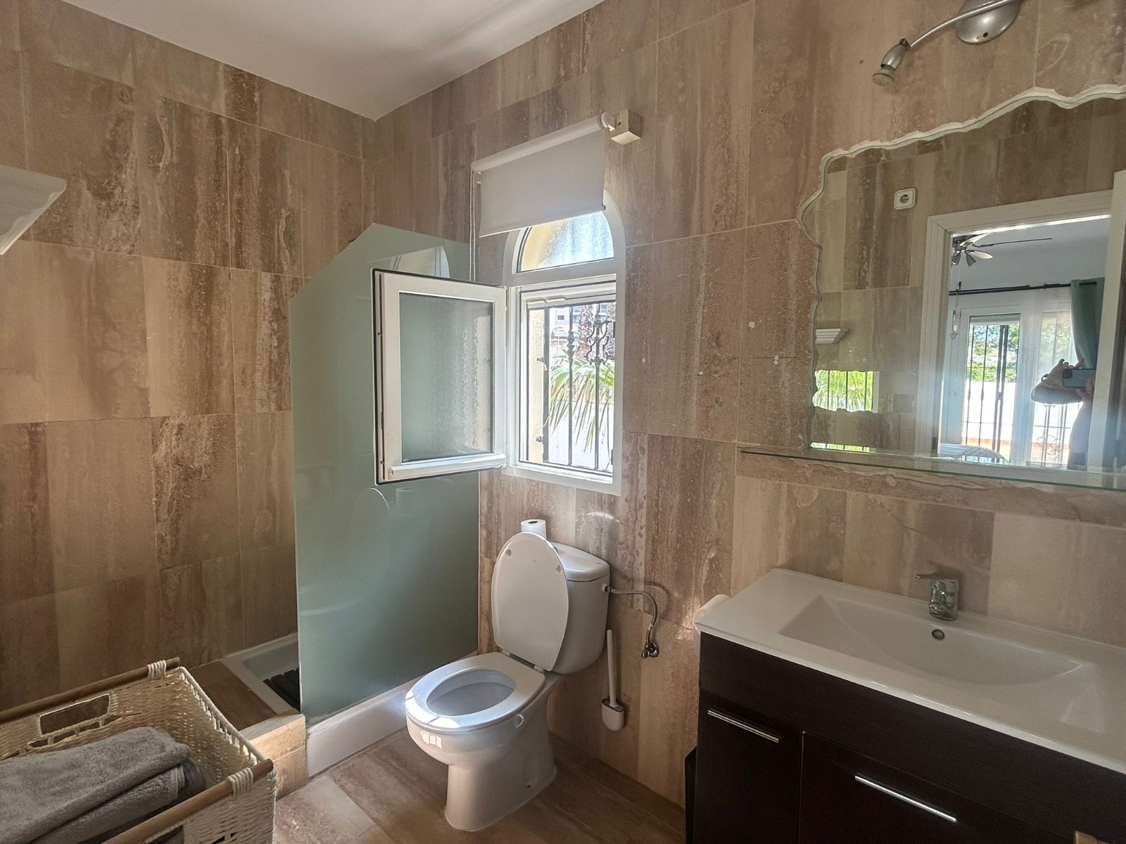 5 Bed, 3 Bath, HouseFor Sale, Orihuela Costa, Alicante