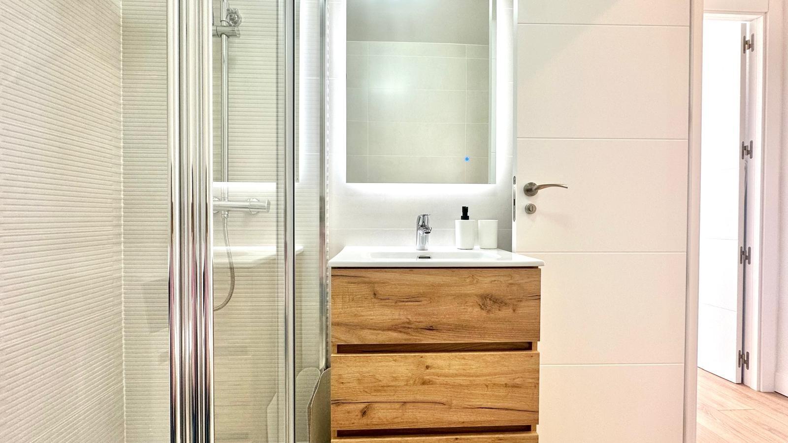 3 Bed, 2 Bath, HouseFor Sale, Torrevieja, Alicante