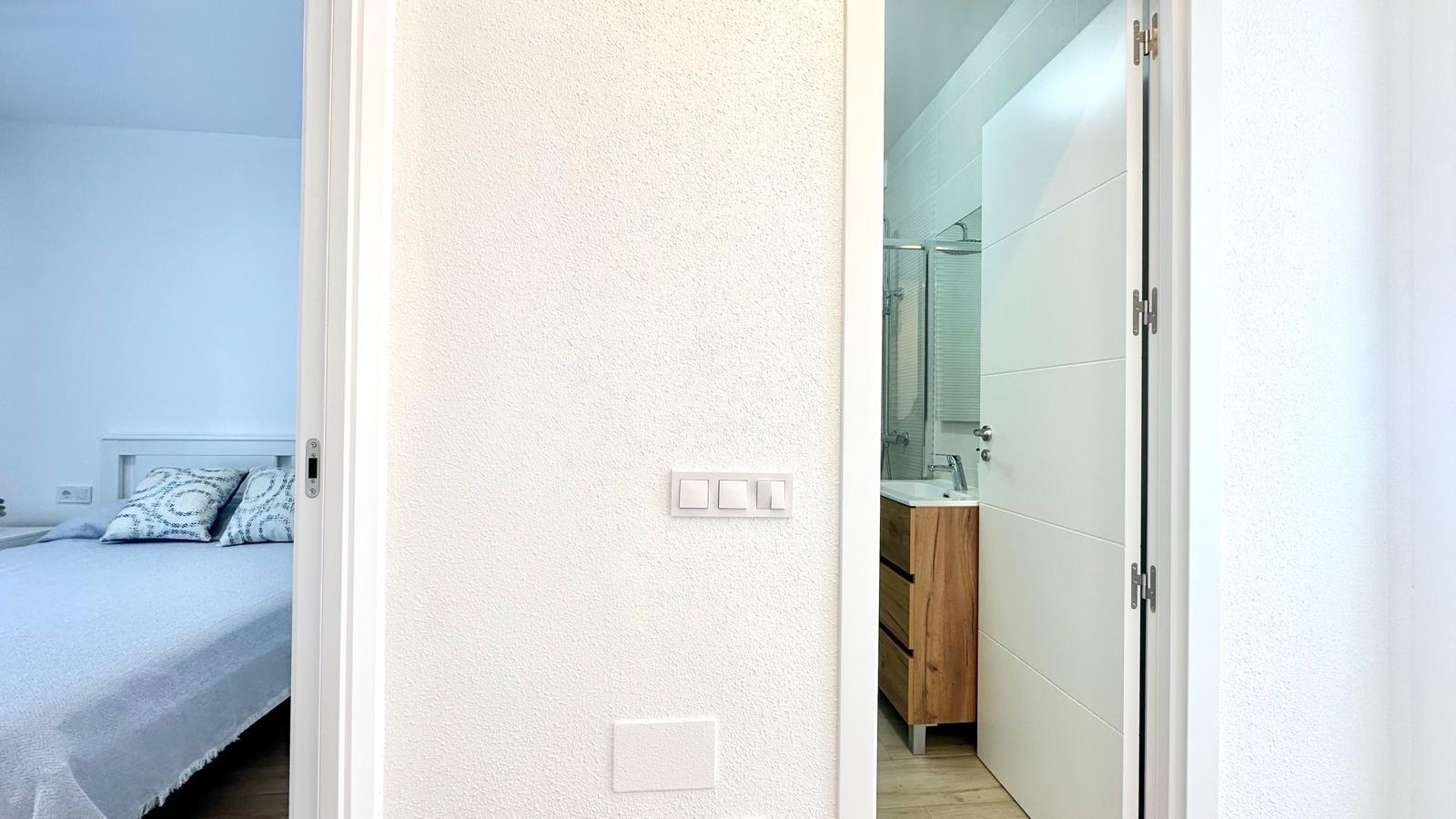 3 Bed, 2 Bath, HouseFor Sale, Torrevieja, Alicante