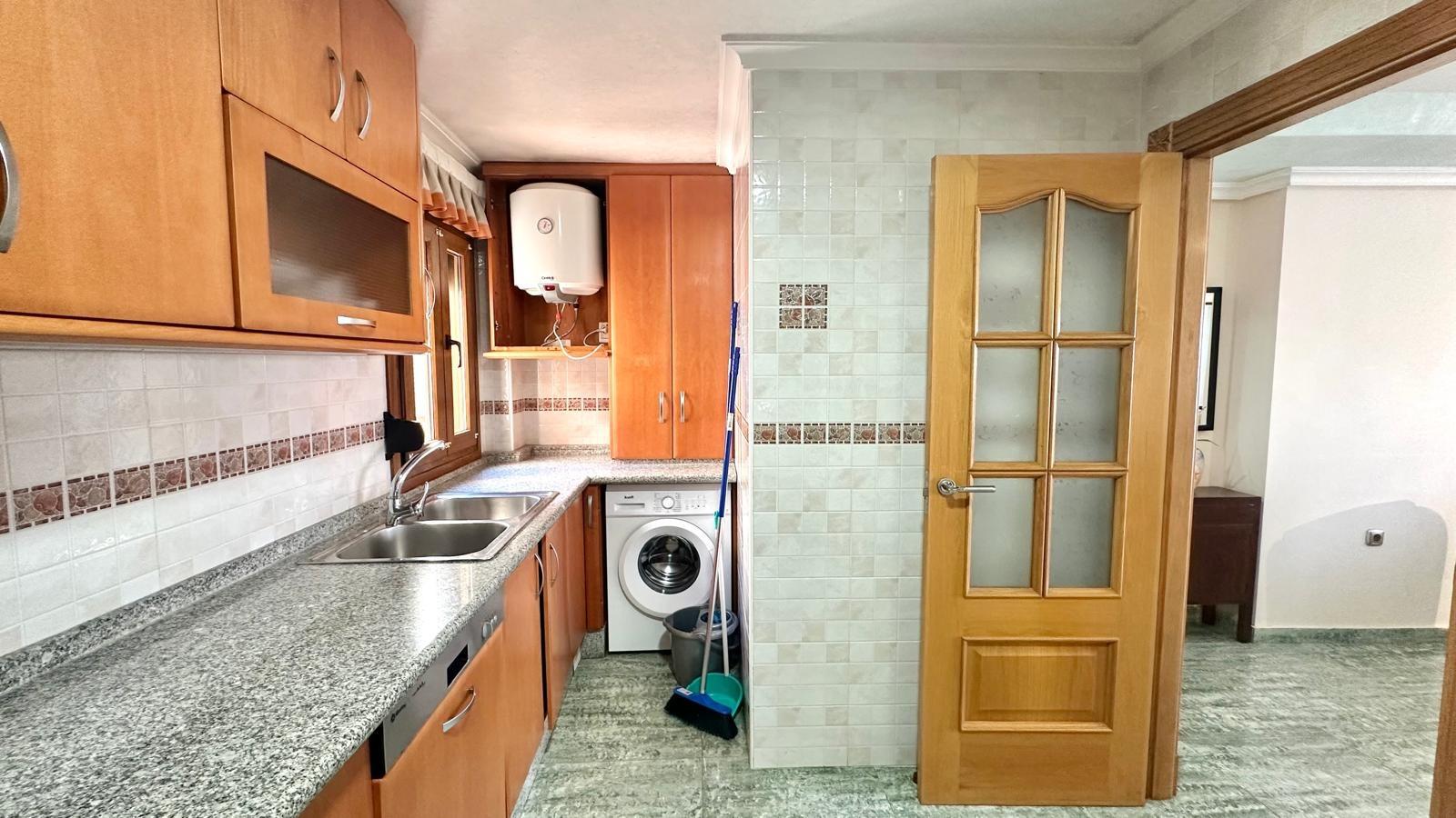 2 Bed, 1 Bath, ApartmentFor Sale, Torrevieja, Alicante