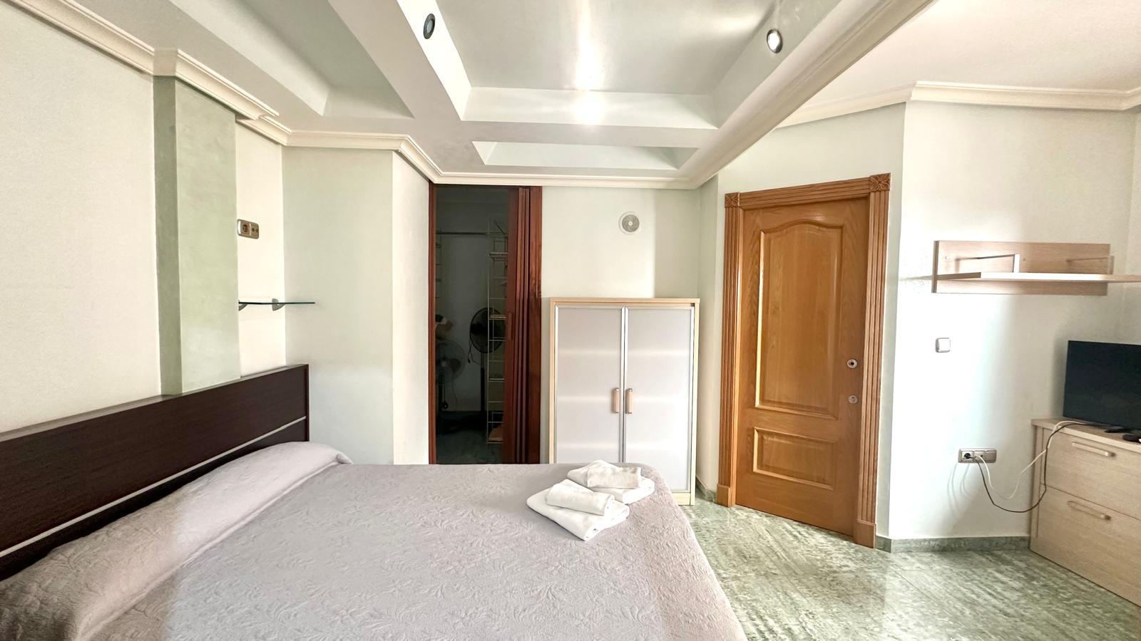 2 Bed, 1 Bath, ApartmentFor Sale, Torrevieja, Alicante