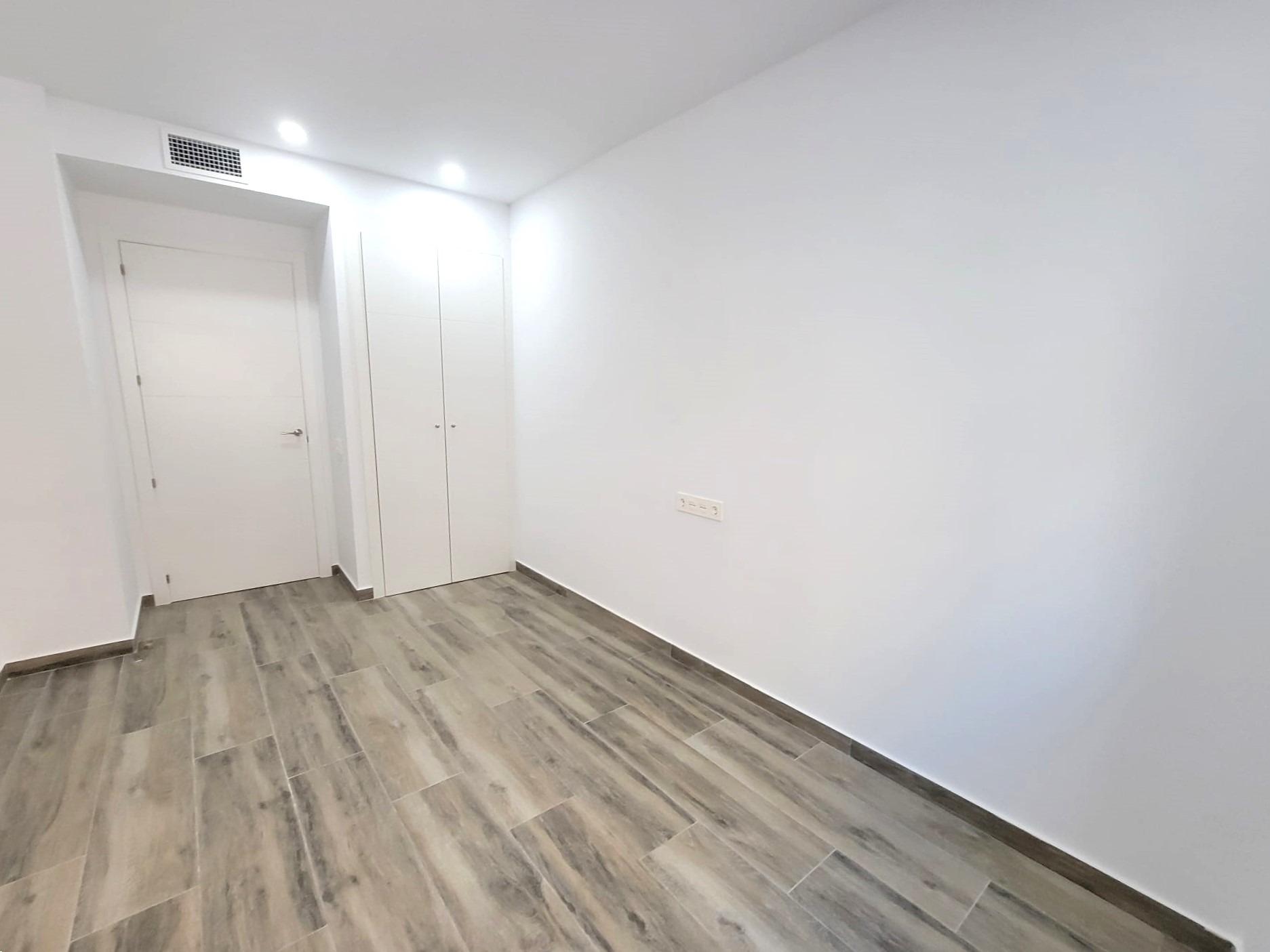 3 Bed, 3 Bath, ApartmentFor Sale, Torrevieja, Alicante