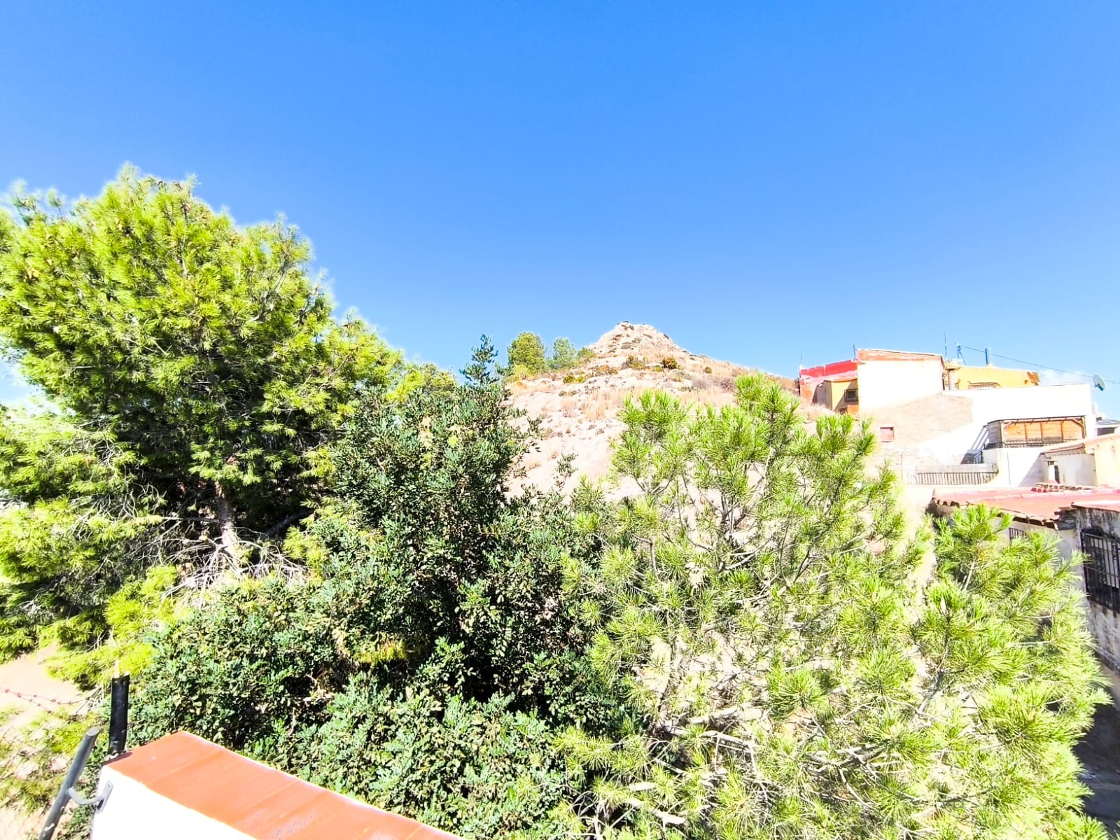 5 Bed, 2 Bath, HouseFor Sale, Sax, Alicante