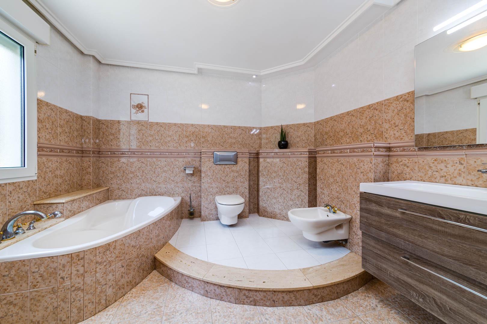 4 Bed, 2 Bath, HouseFor Sale, San Javier, Murcia