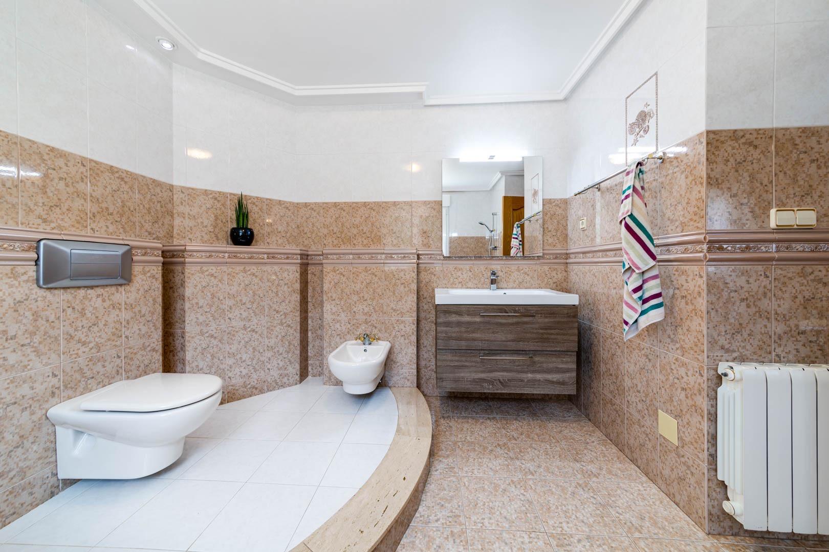 4 Bed, 2 Bath, HouseFor Sale, San Javier, Murcia