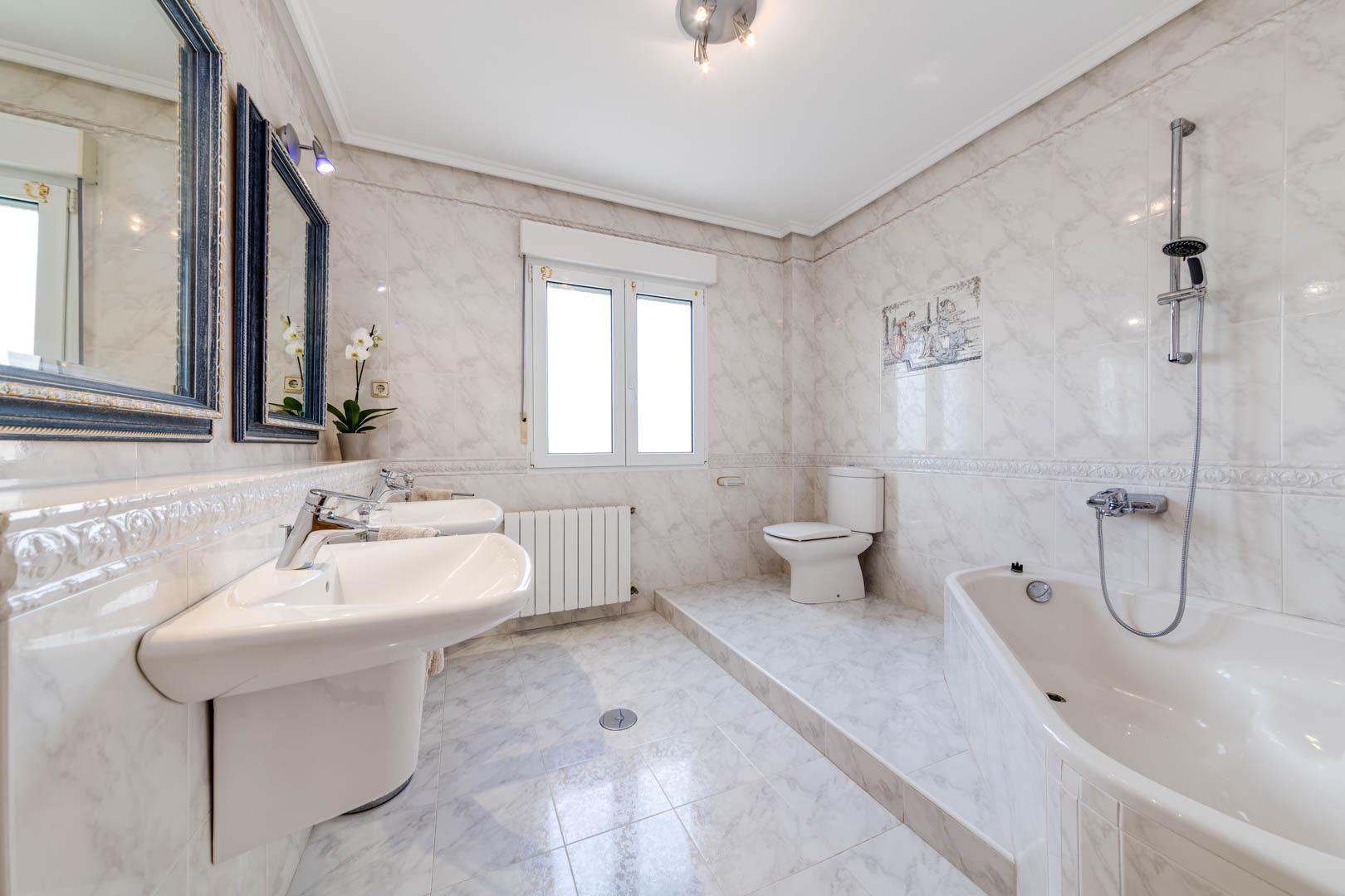 4 Bed, 2 Bath, HouseFor Sale, San Javier, Murcia