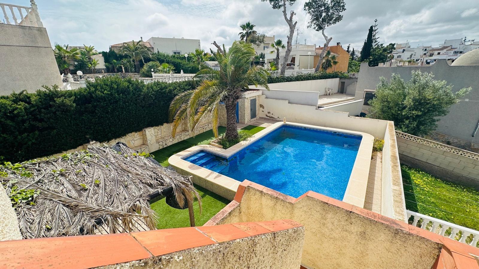 2 Bed, 1 Bath, HouseFor Sale, Orihuela, Alicante