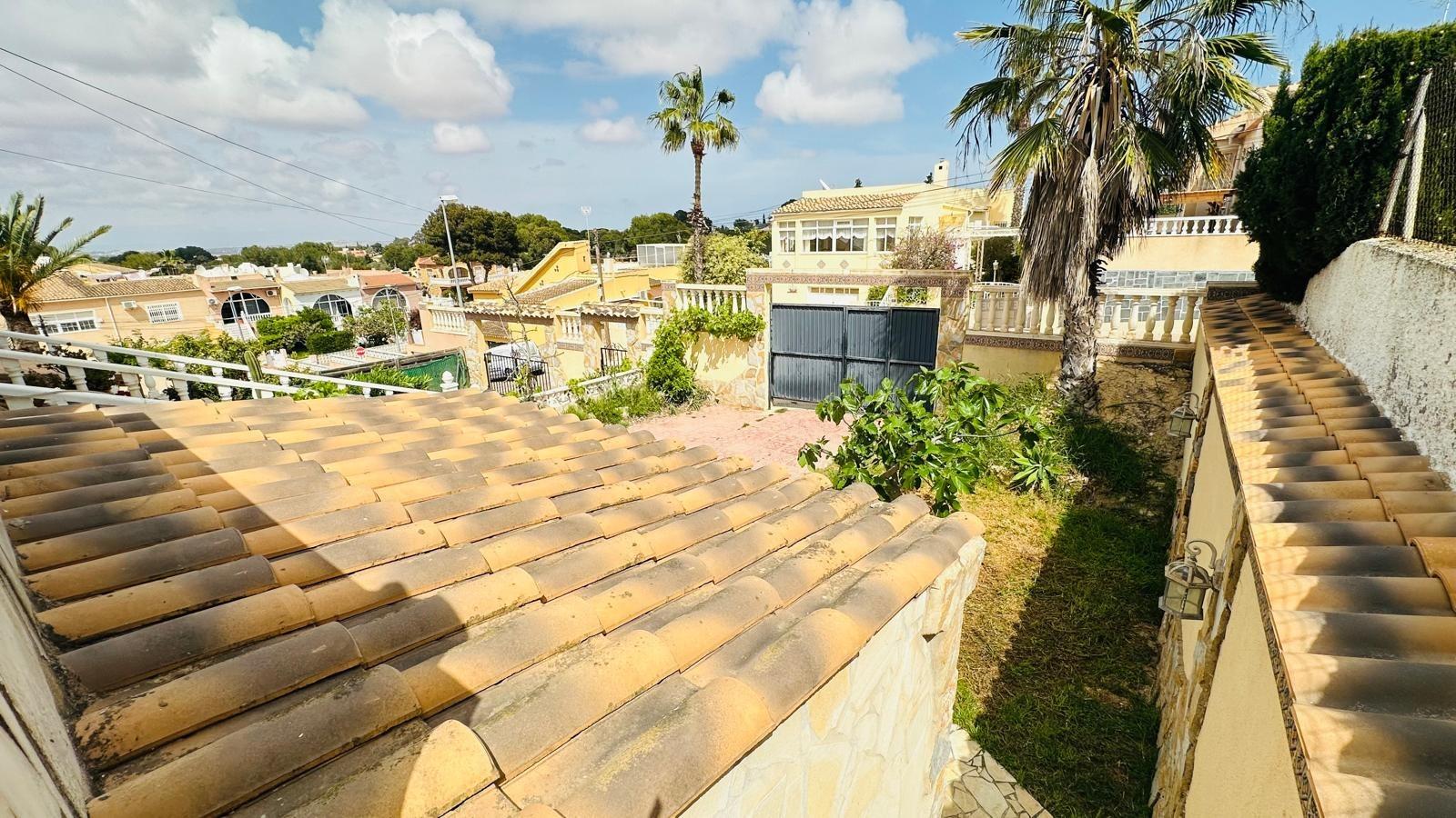 2 Bed, 1 Bath, HouseFor Sale, Orihuela, Alicante