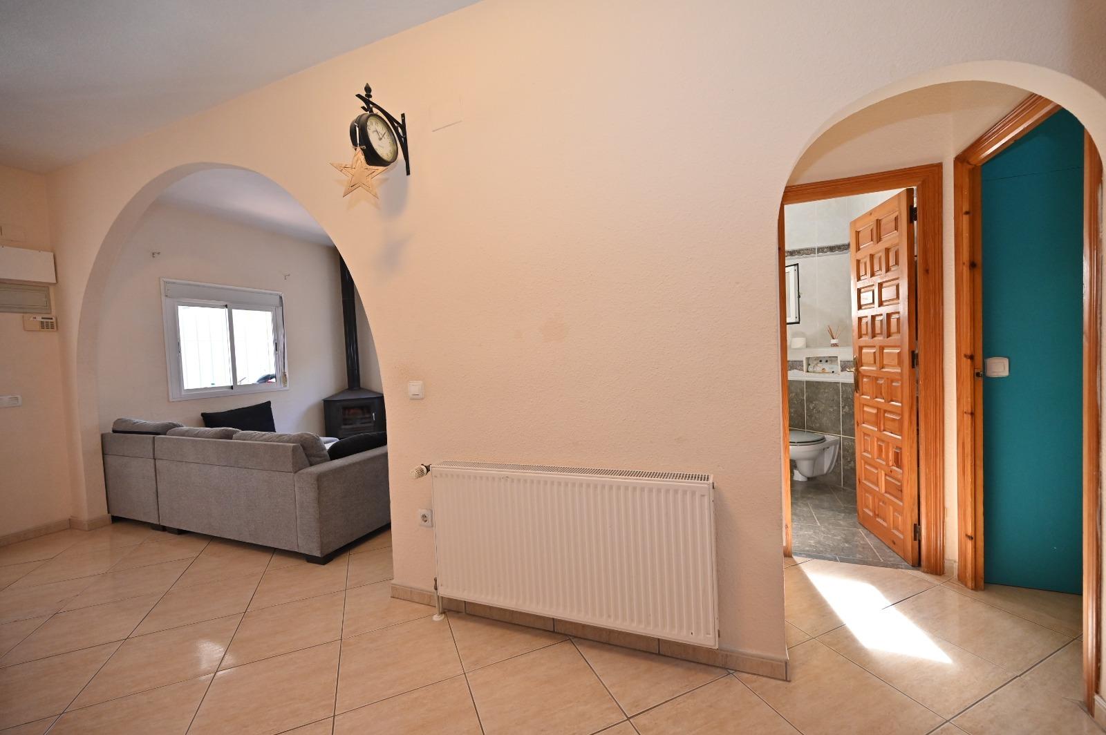 2 Bed, 1 Bath, HouseFor Sale, Orihuela, Alicante