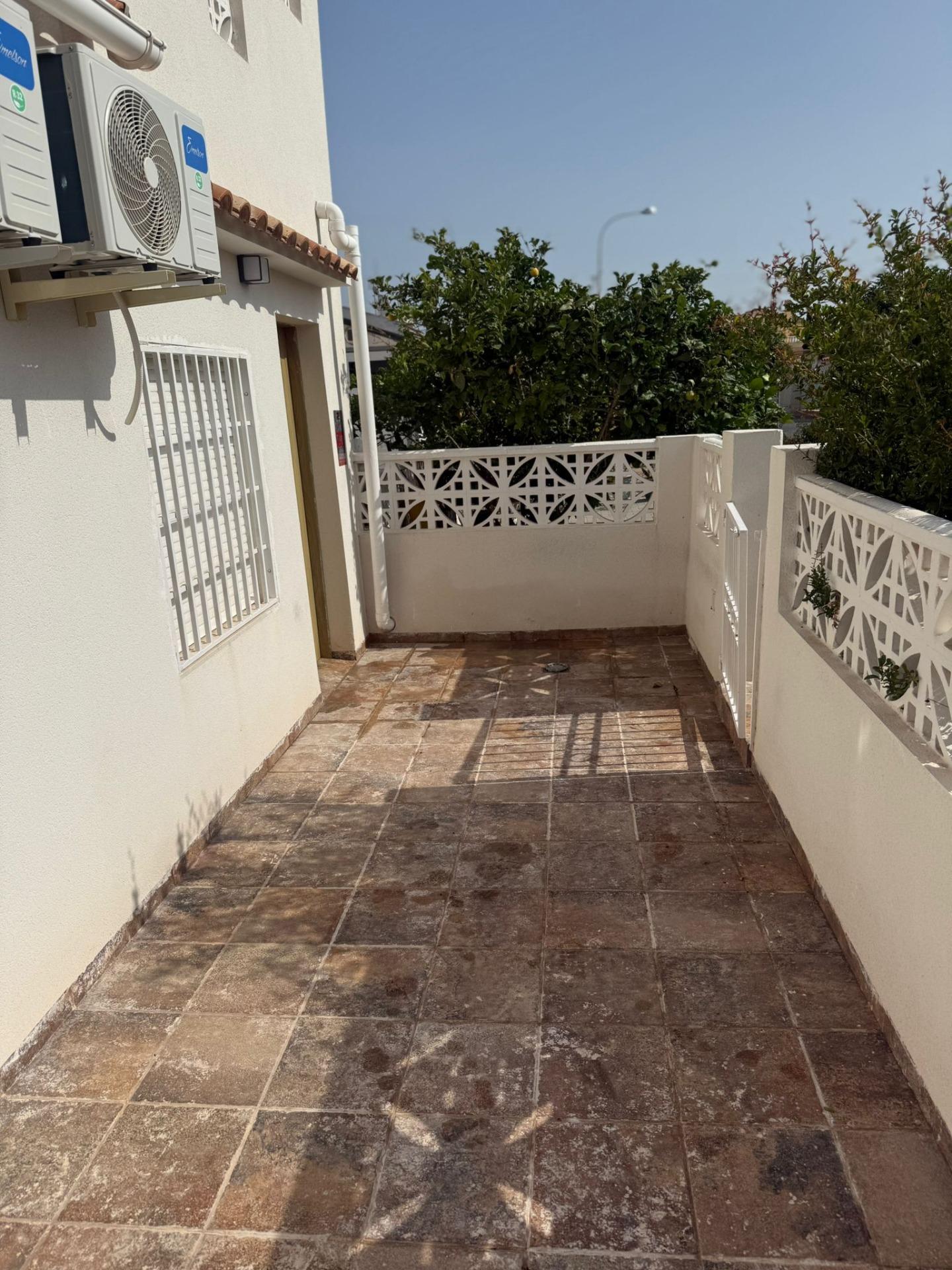 3 Bed, 2 Bath, HouseFor Sale, Torrevieja, Alicante