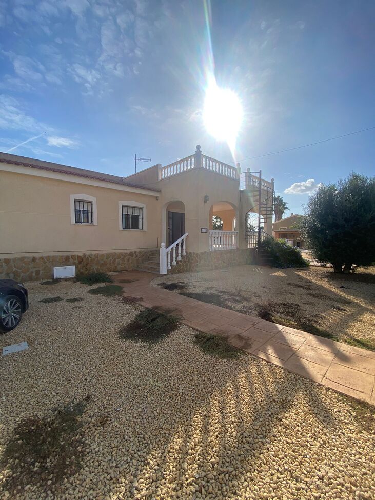 3 Bed, 2 Bath, HouseFor Sale, Catral, Alicante