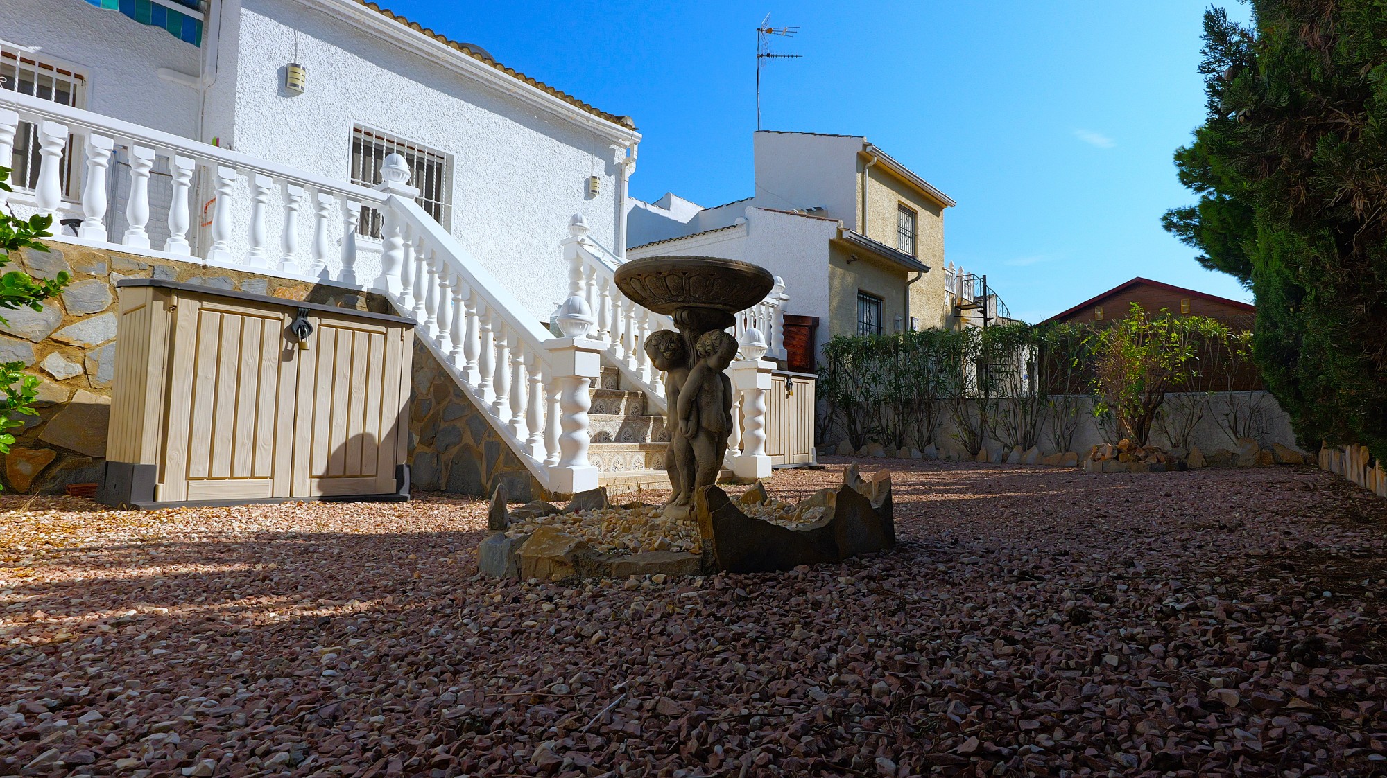 2 Bed, 1 Bath, HouseFor Sale, Torrevieja, Alicante