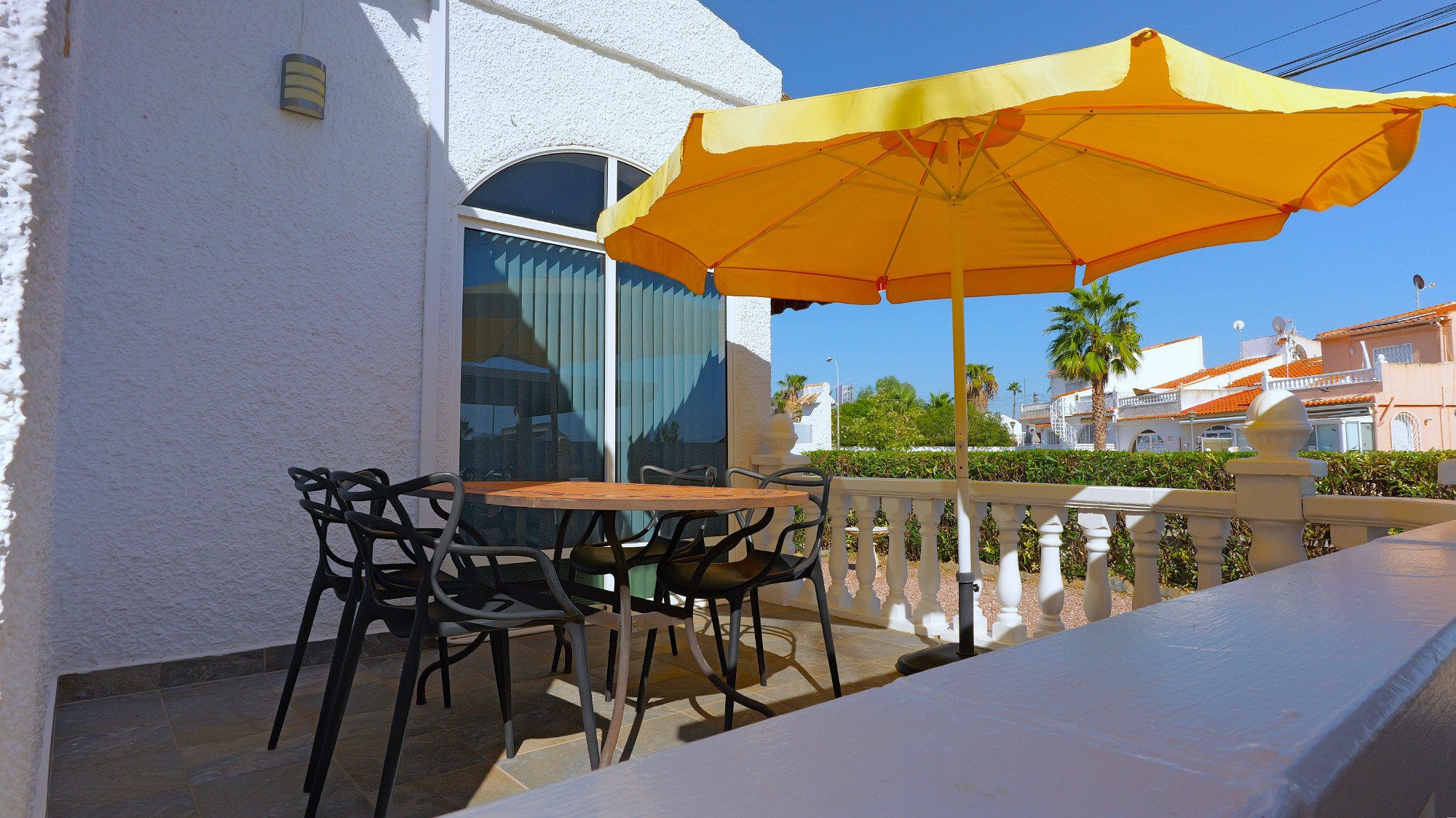 2 Bed, 1 Bath, HouseFor Sale, Torrevieja, Alicante